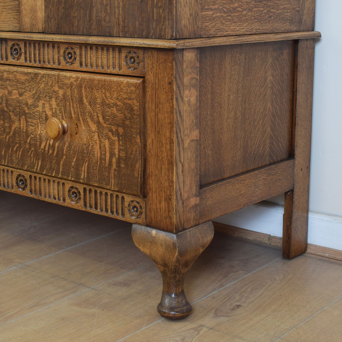 Oak Hallrobe