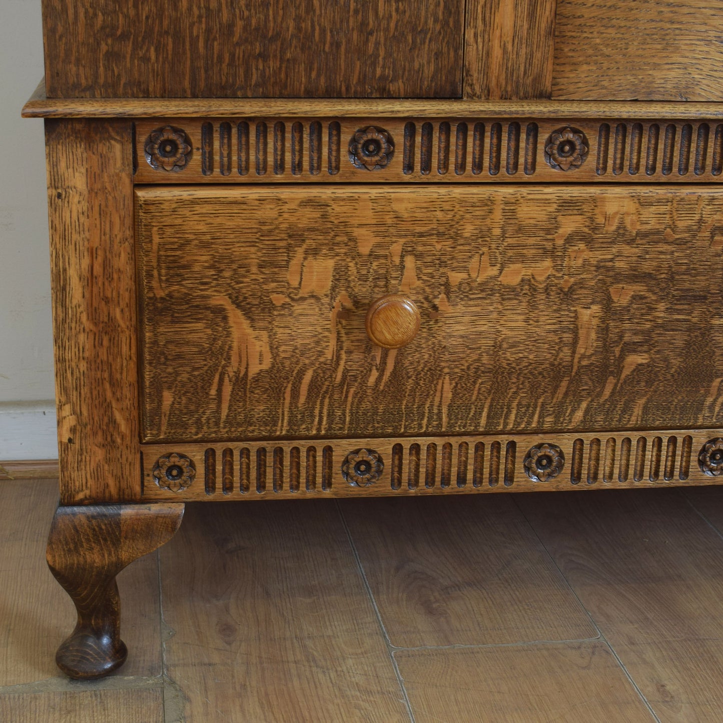 Oak Hallrobe