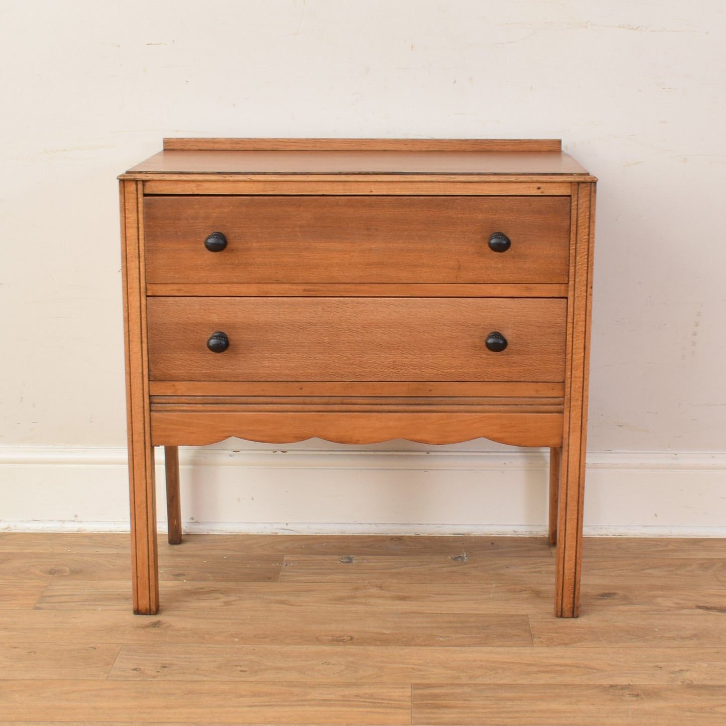 Oak Veneer Chest Of Drawers