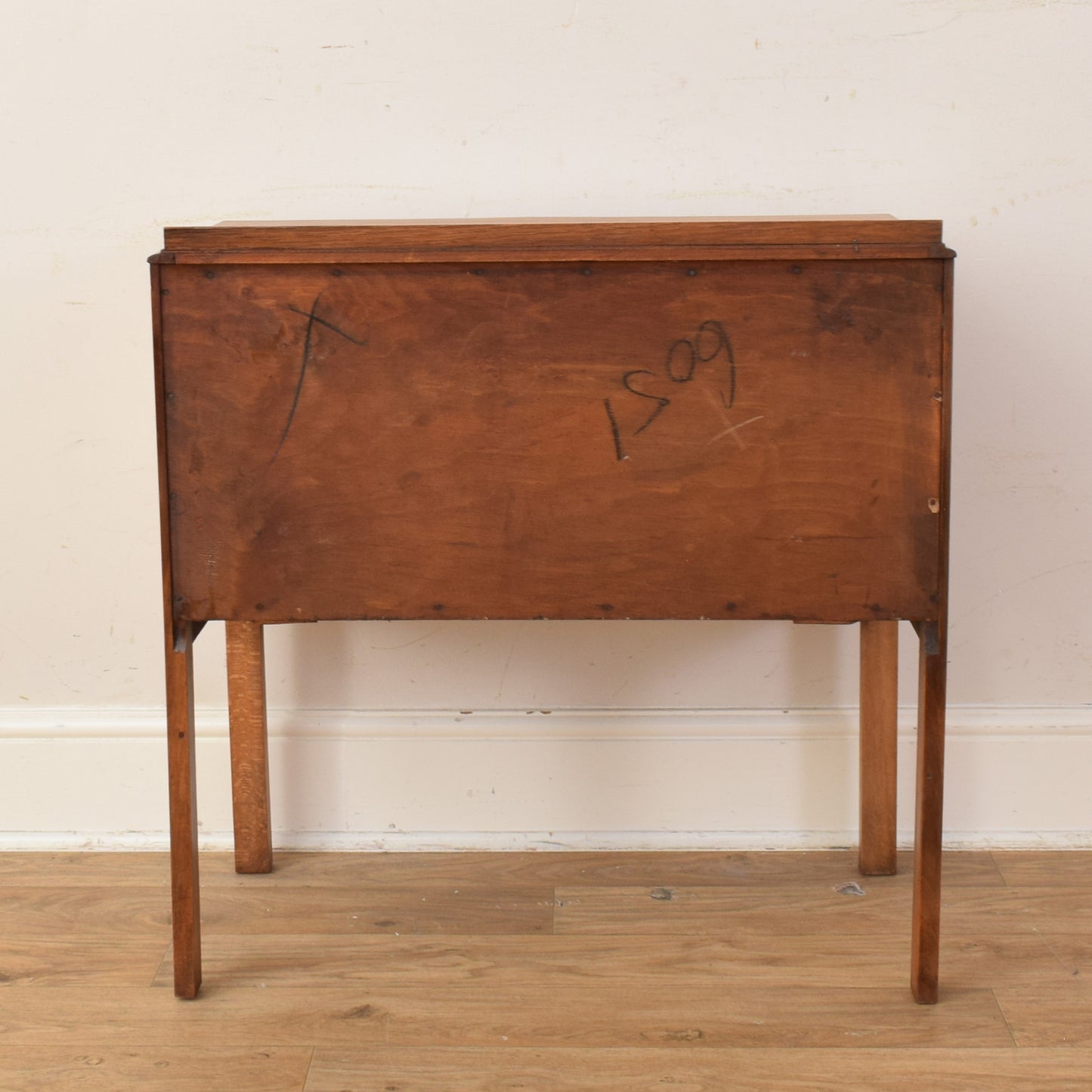 Oak Veneer Chest Of Drawers