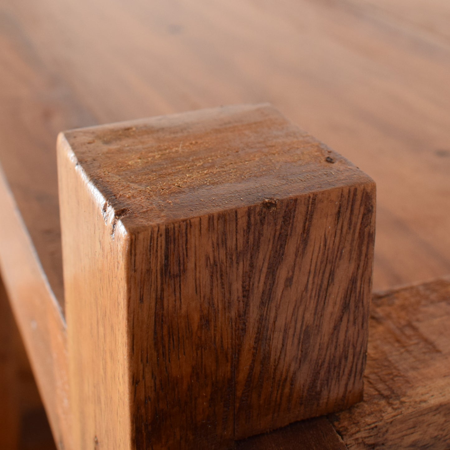 Sheesham Display Unit