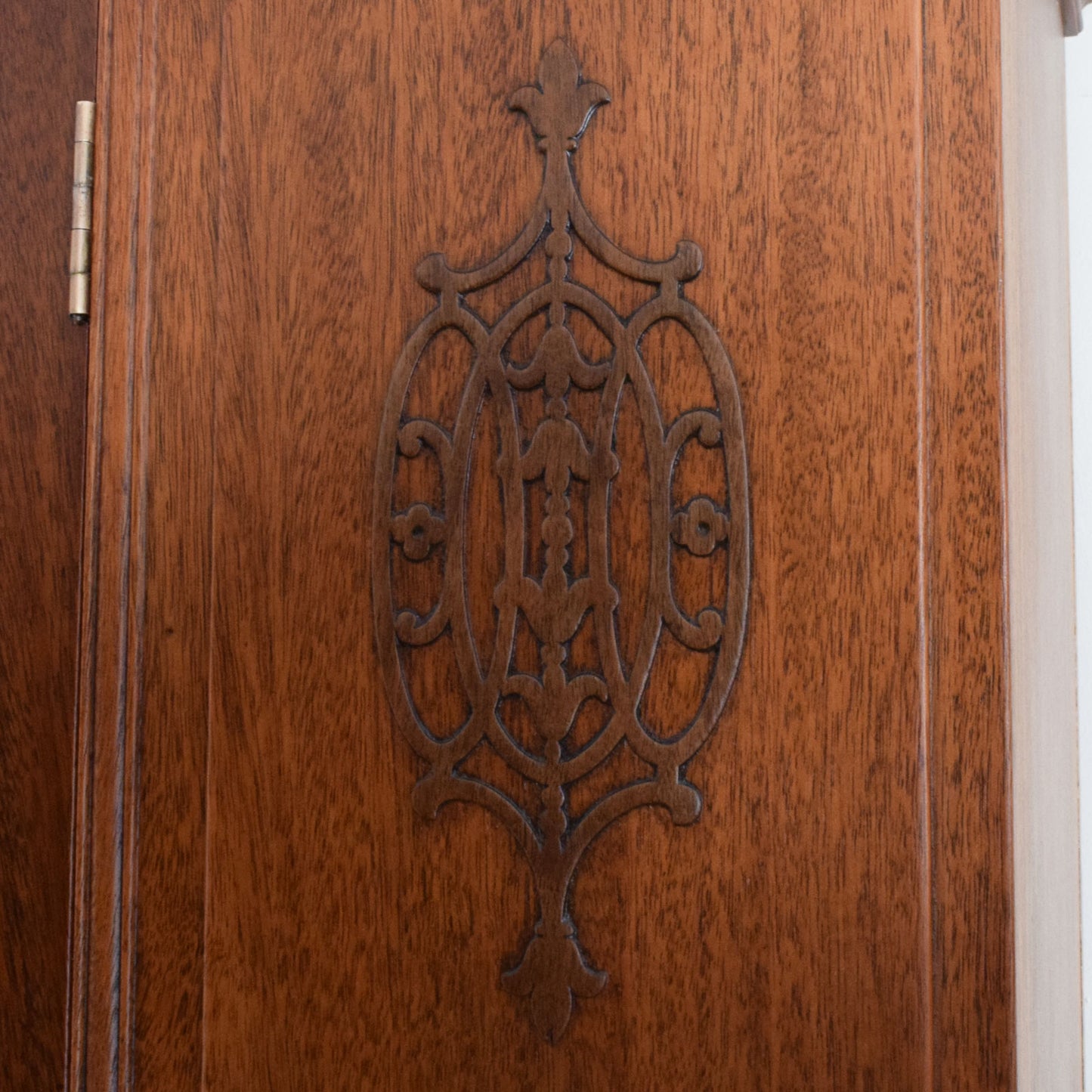 Mirrored Mahogany Hallrobe