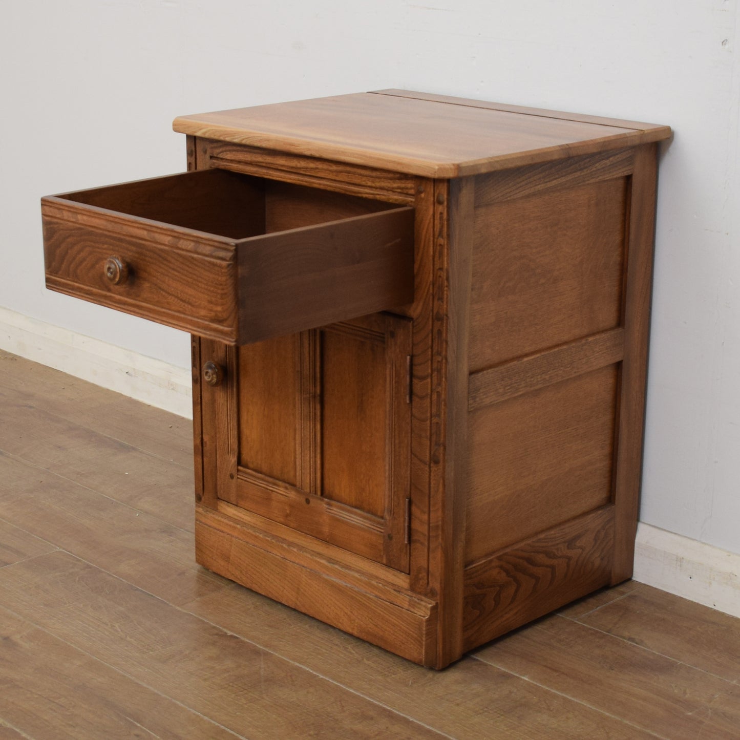 Elm Wood Side Cabinet