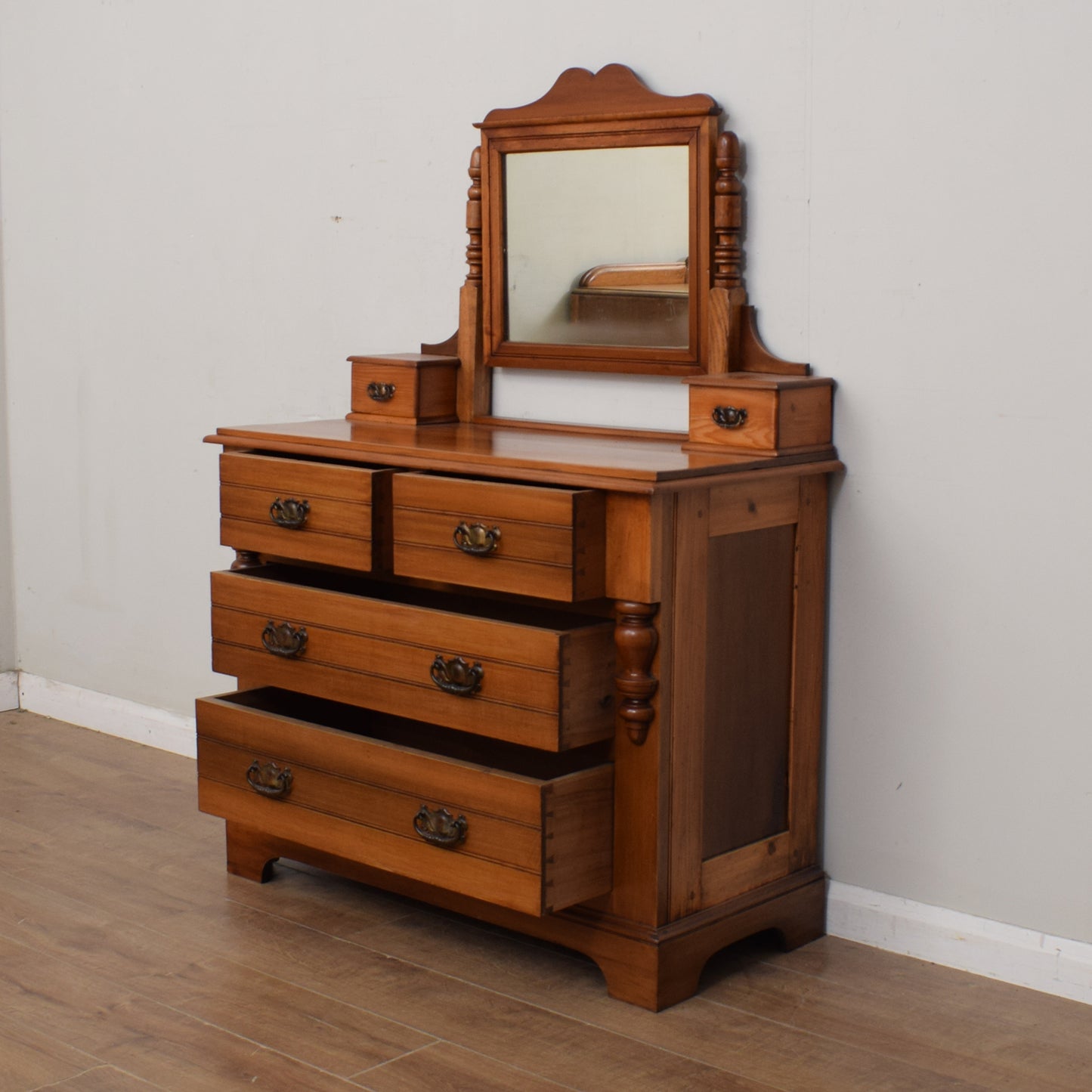 Edwardian Dressing Table