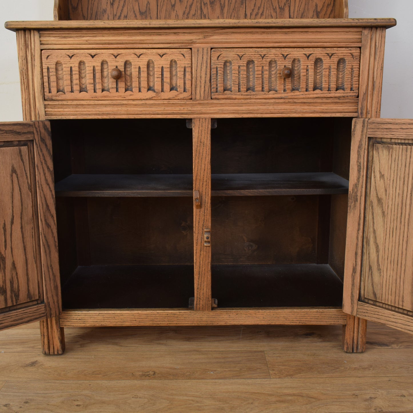 Jaycee Dresser