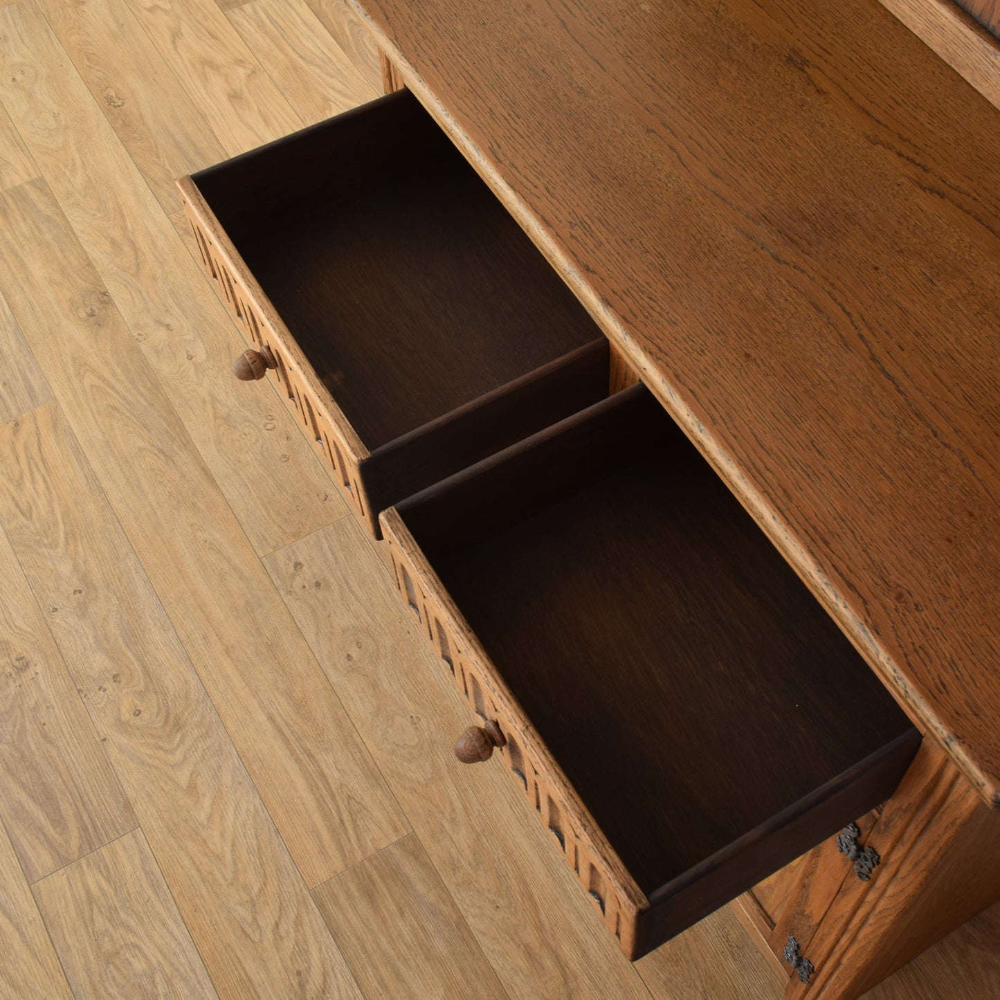 Jaycee Dresser