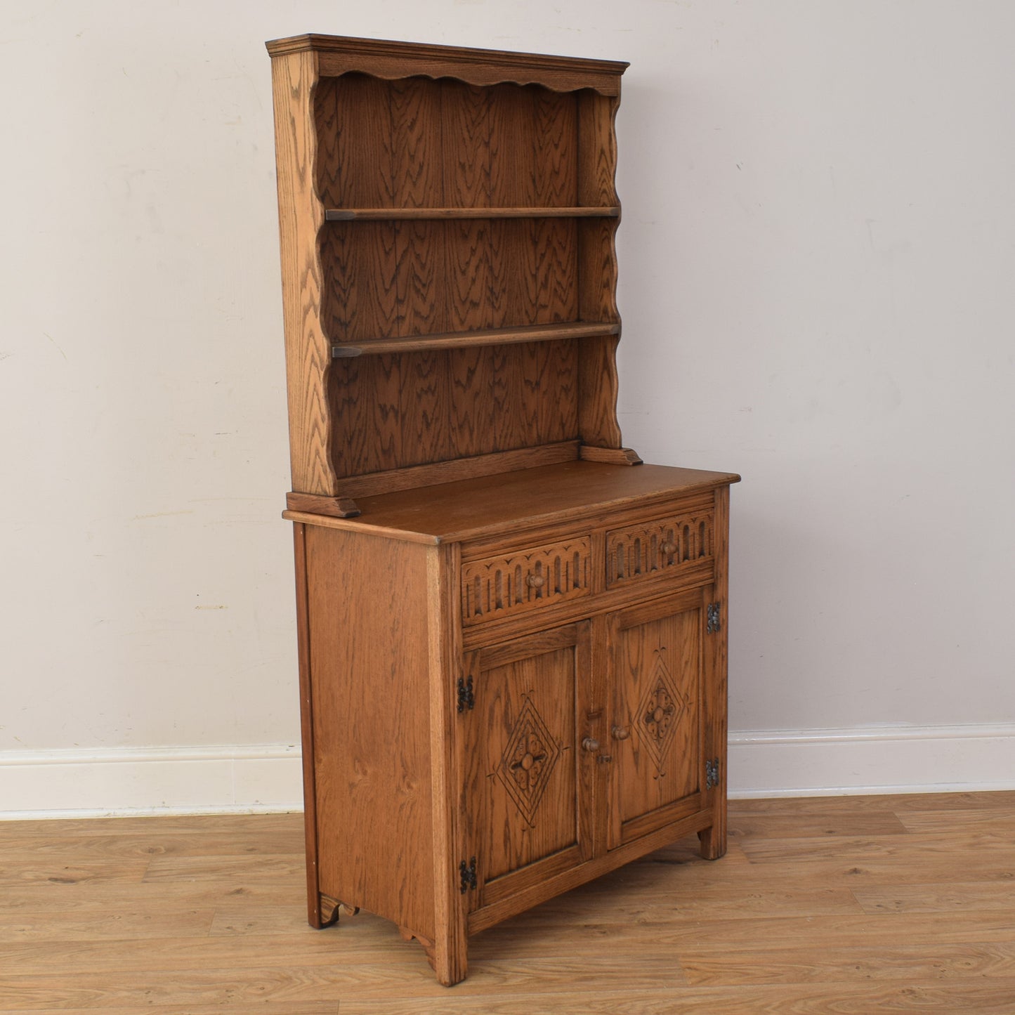 Jaycee Dresser