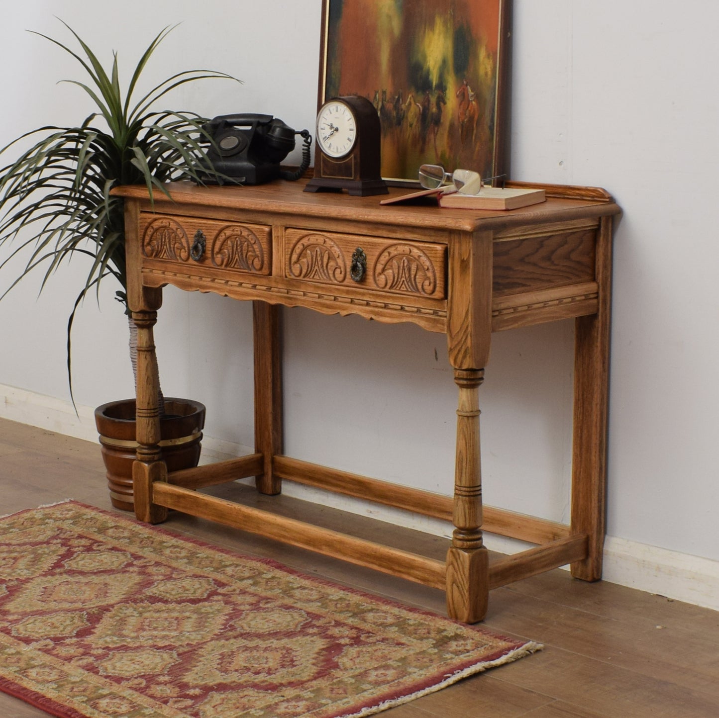 Old Charm Console Table