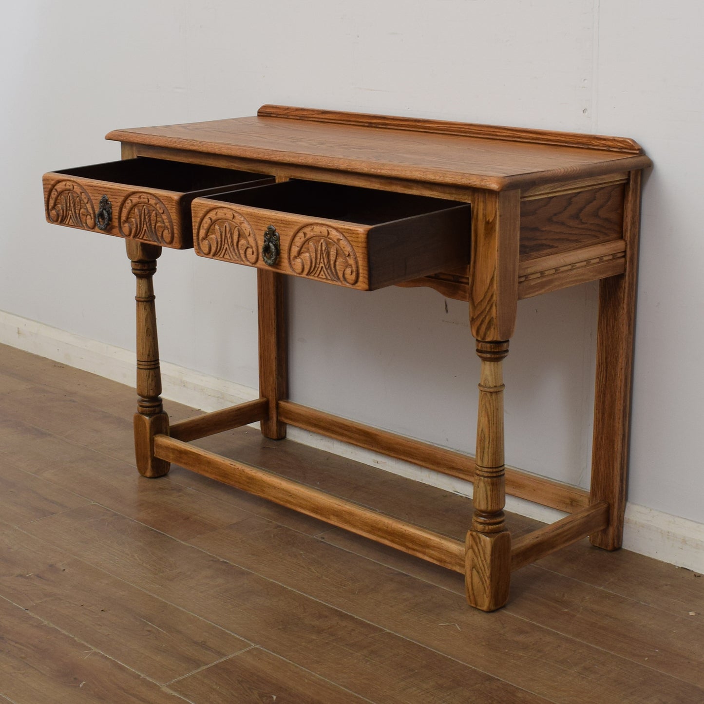 Old Charm Console Table