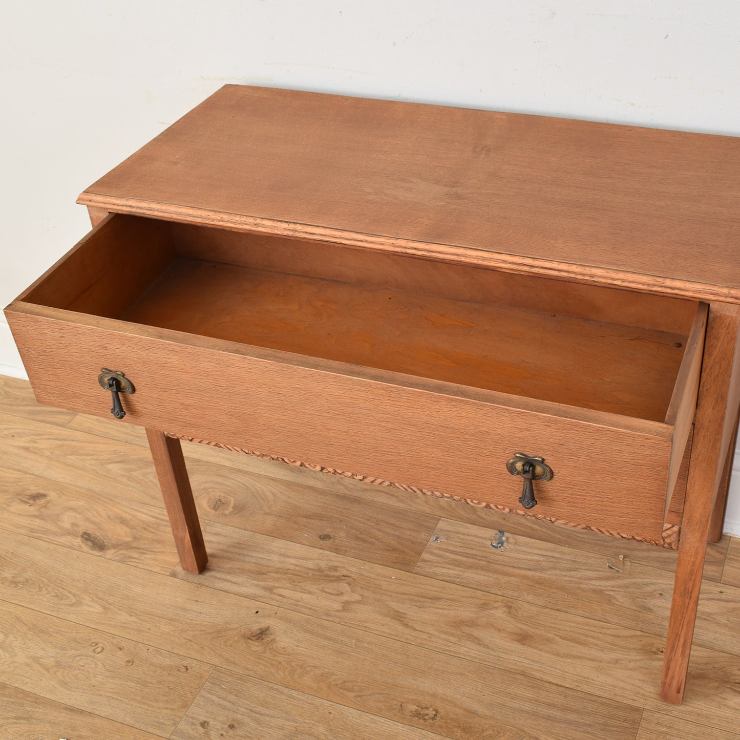 Oak Veneer Chest Of Drawers