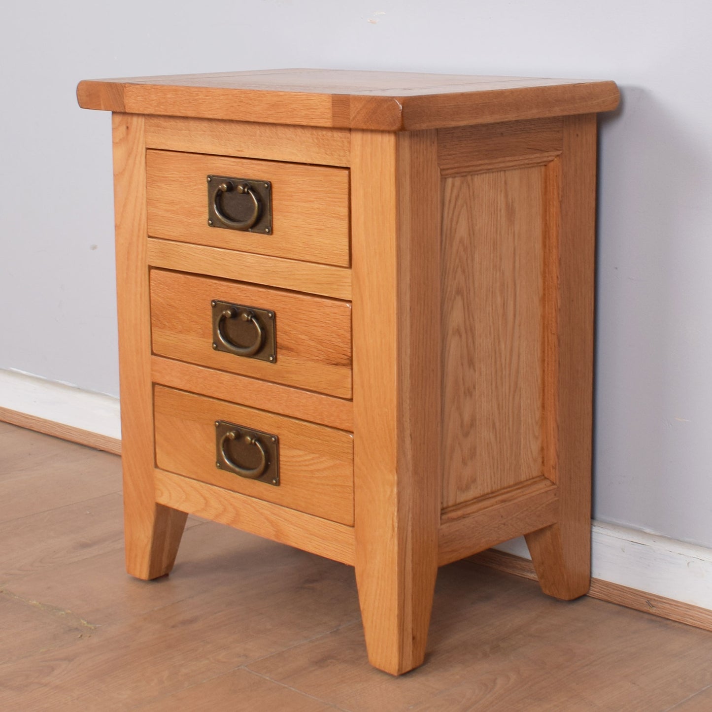 Pair of Oak Bedsides