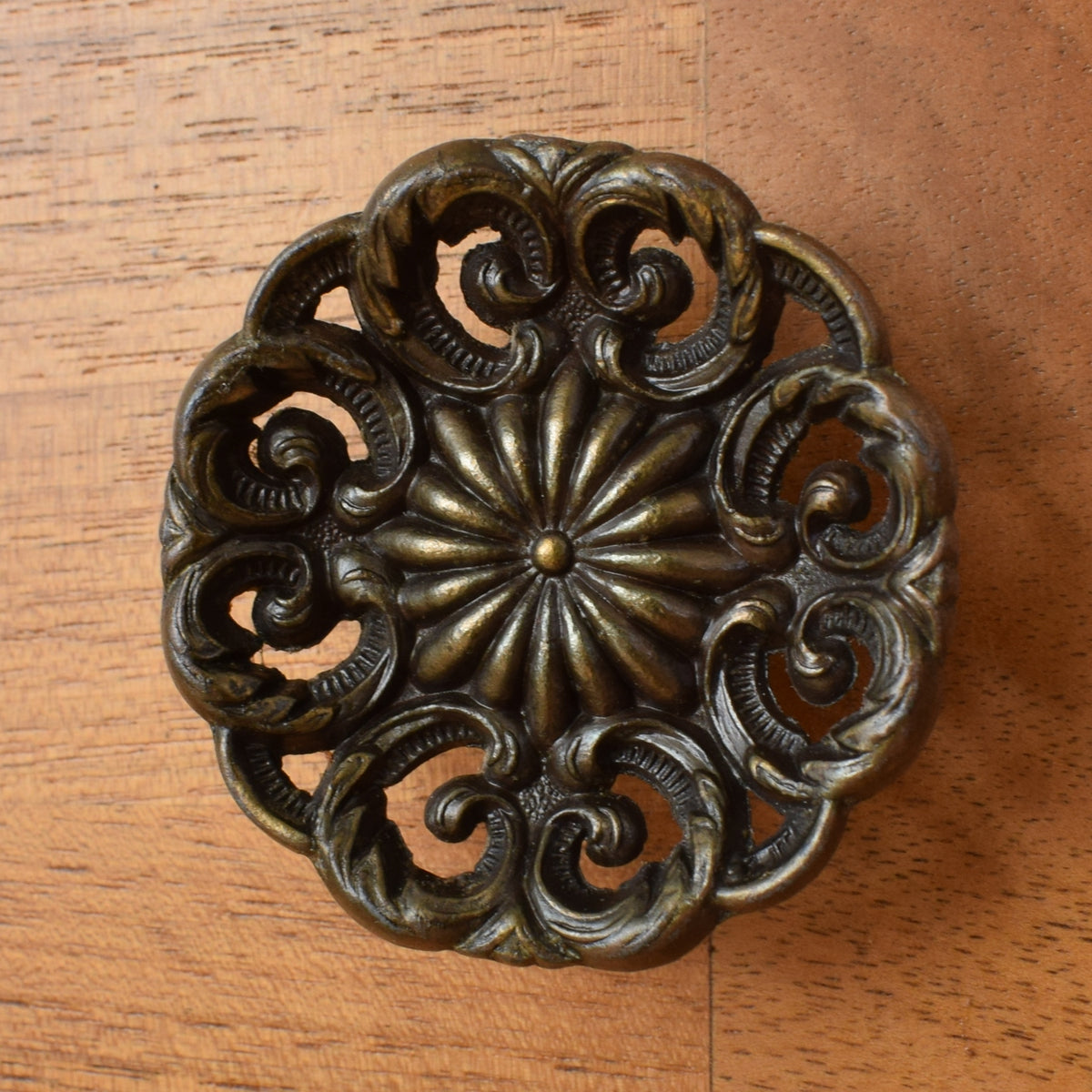 Mahogany Hallrobe