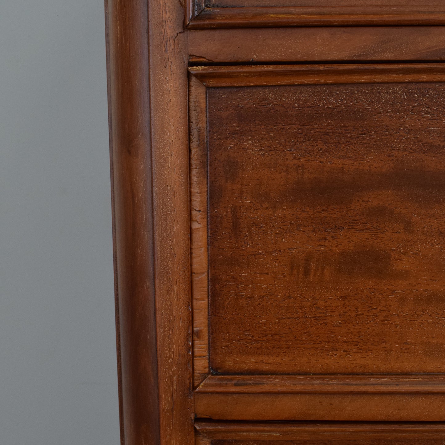 Large Mahogany Chest of Drawers