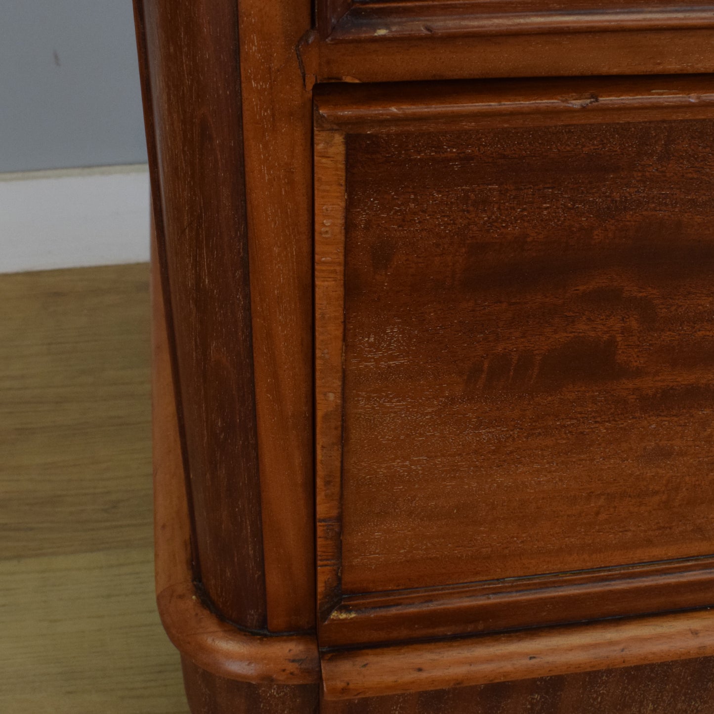 Large Mahogany Chest of Drawers