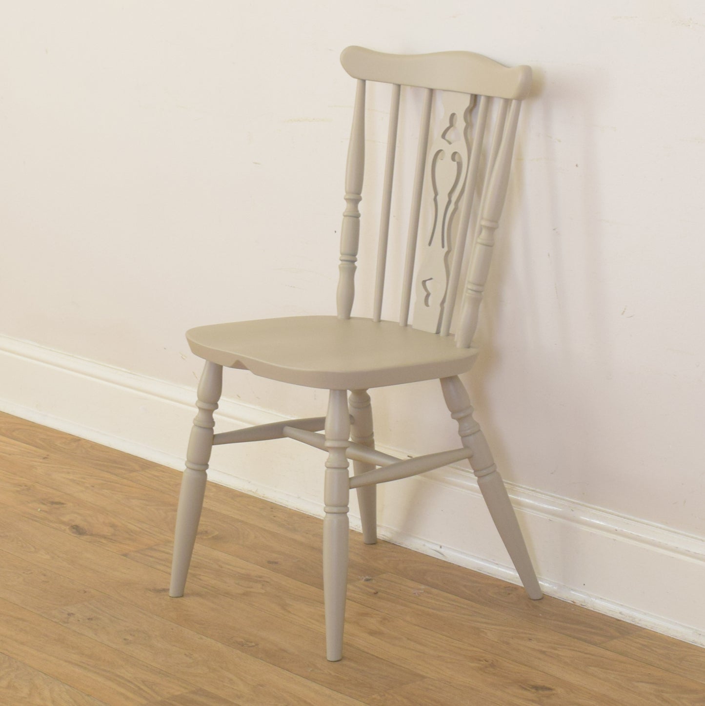 Painted Extendable Table And Four Chairs