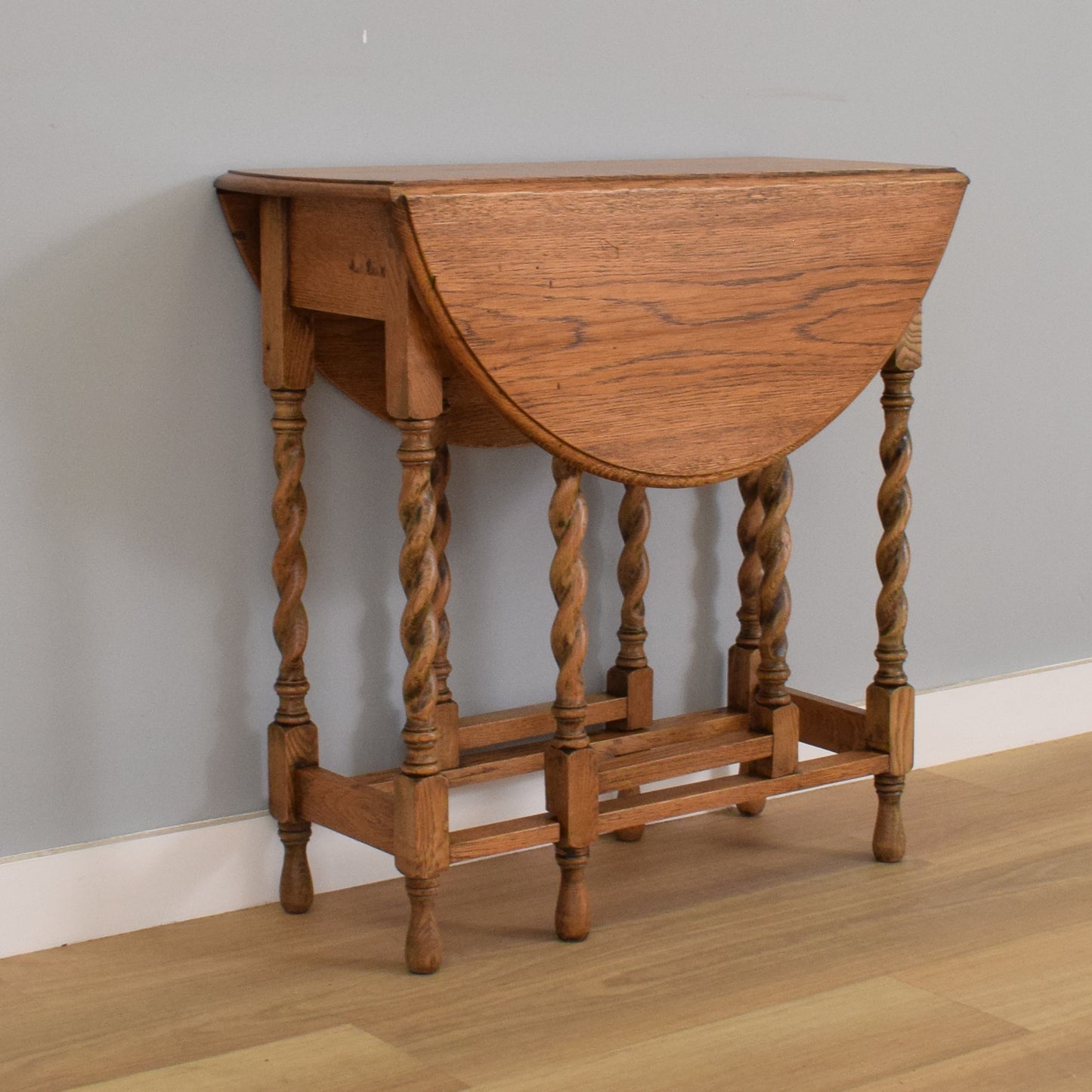 Oak Drop-Leaf Table