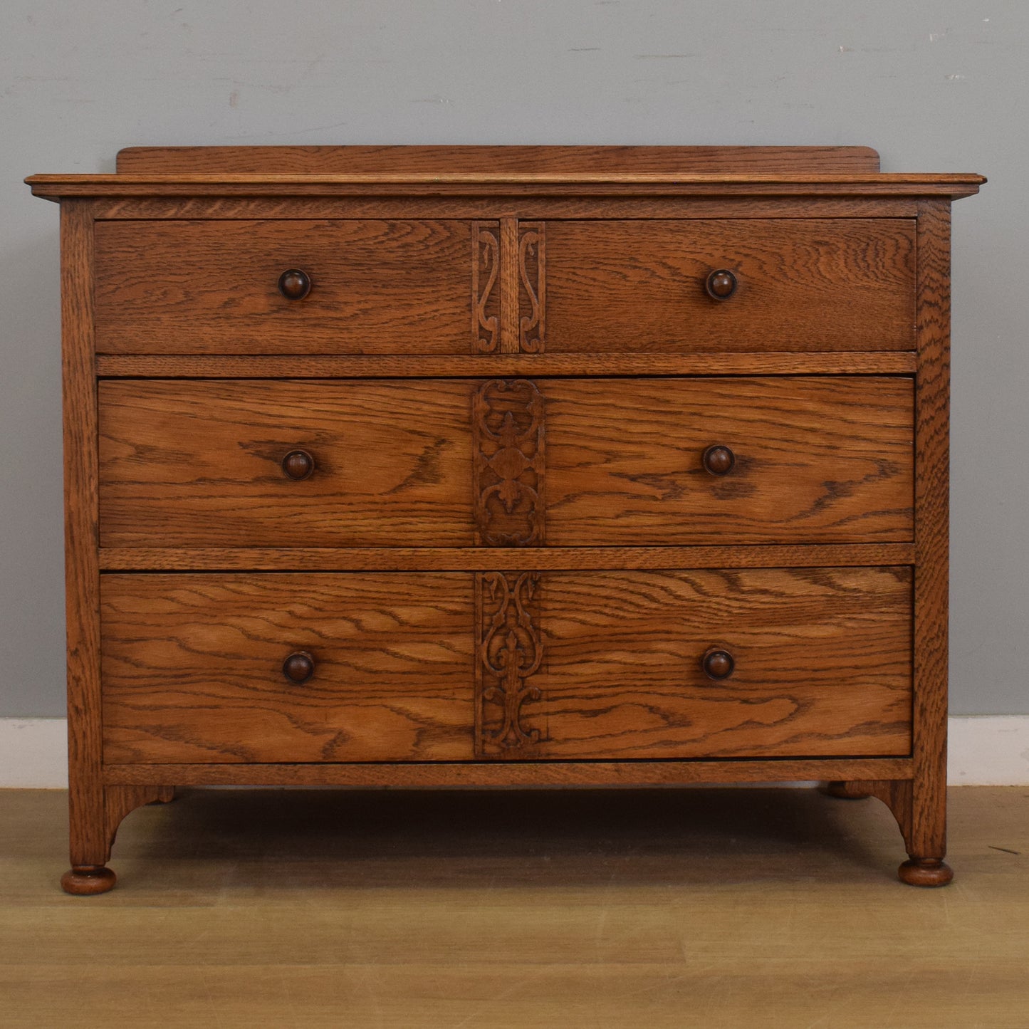 Solid Oak Chest of Drawers