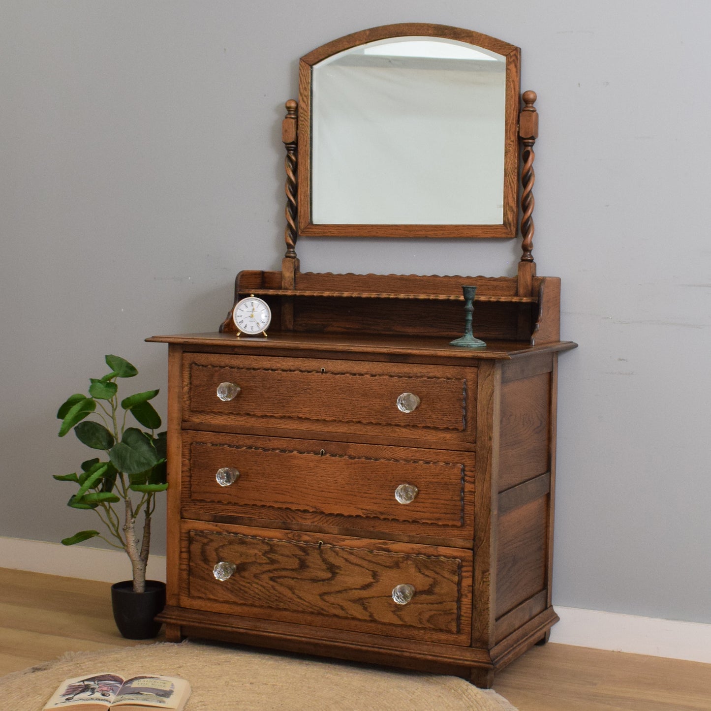 Oak Dressing Table