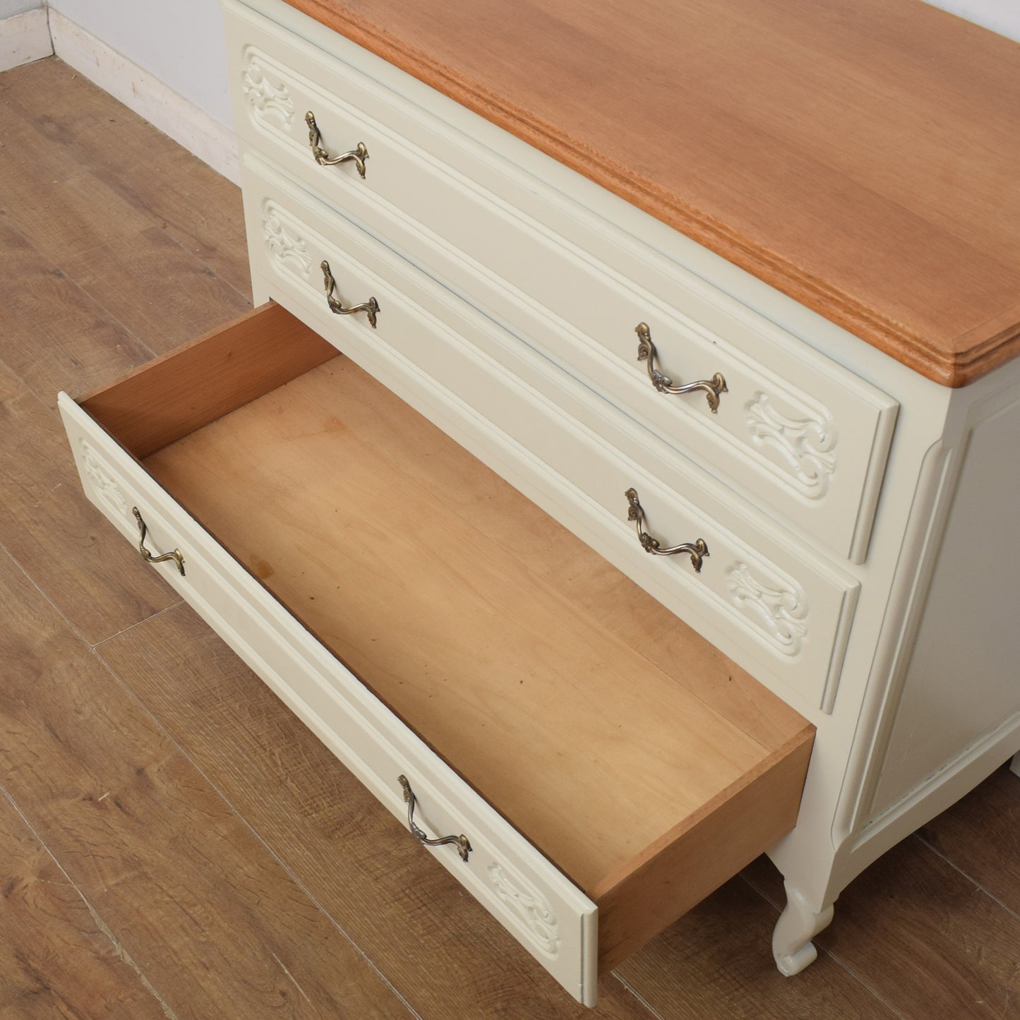 French Chest of Drawers