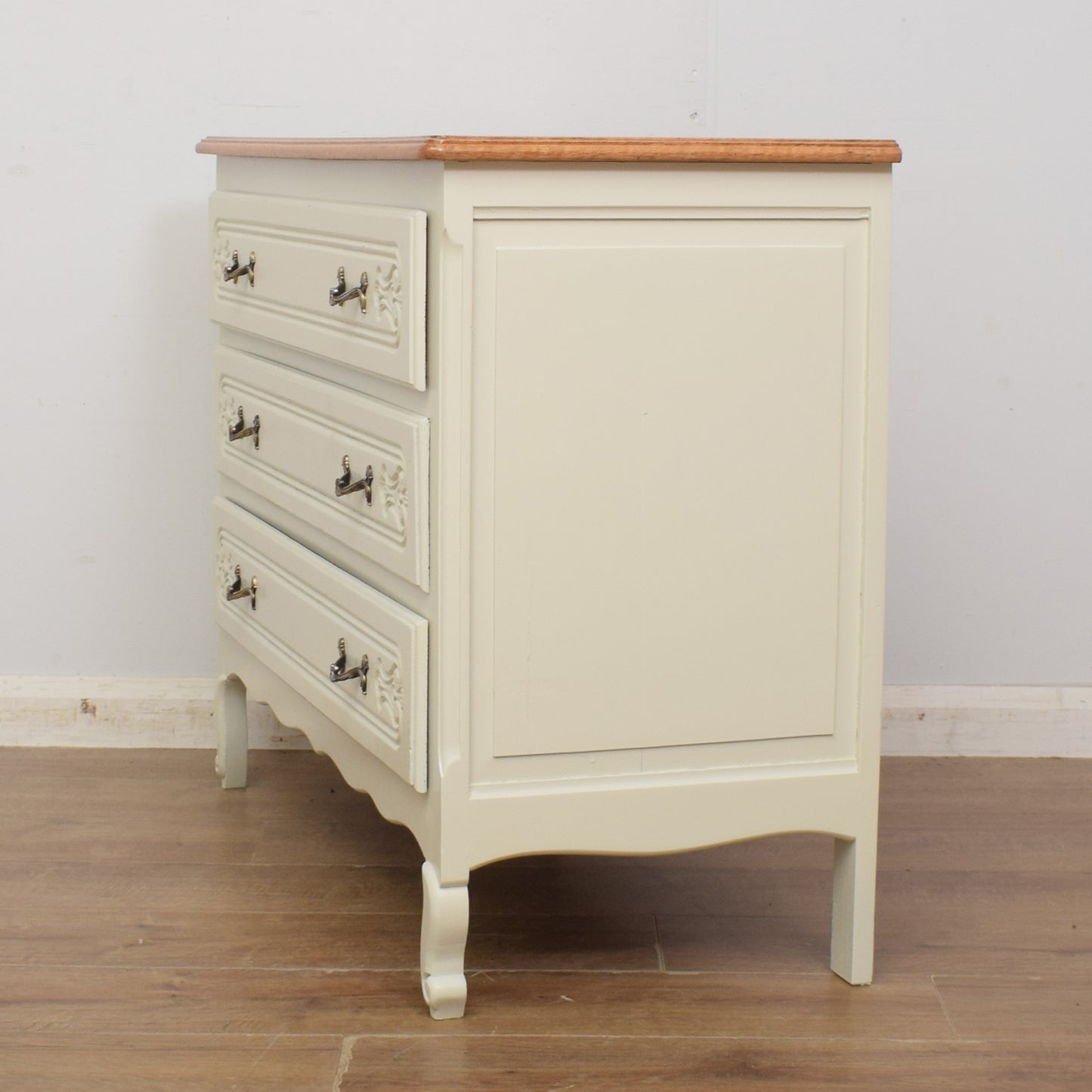 French Chest of Drawers