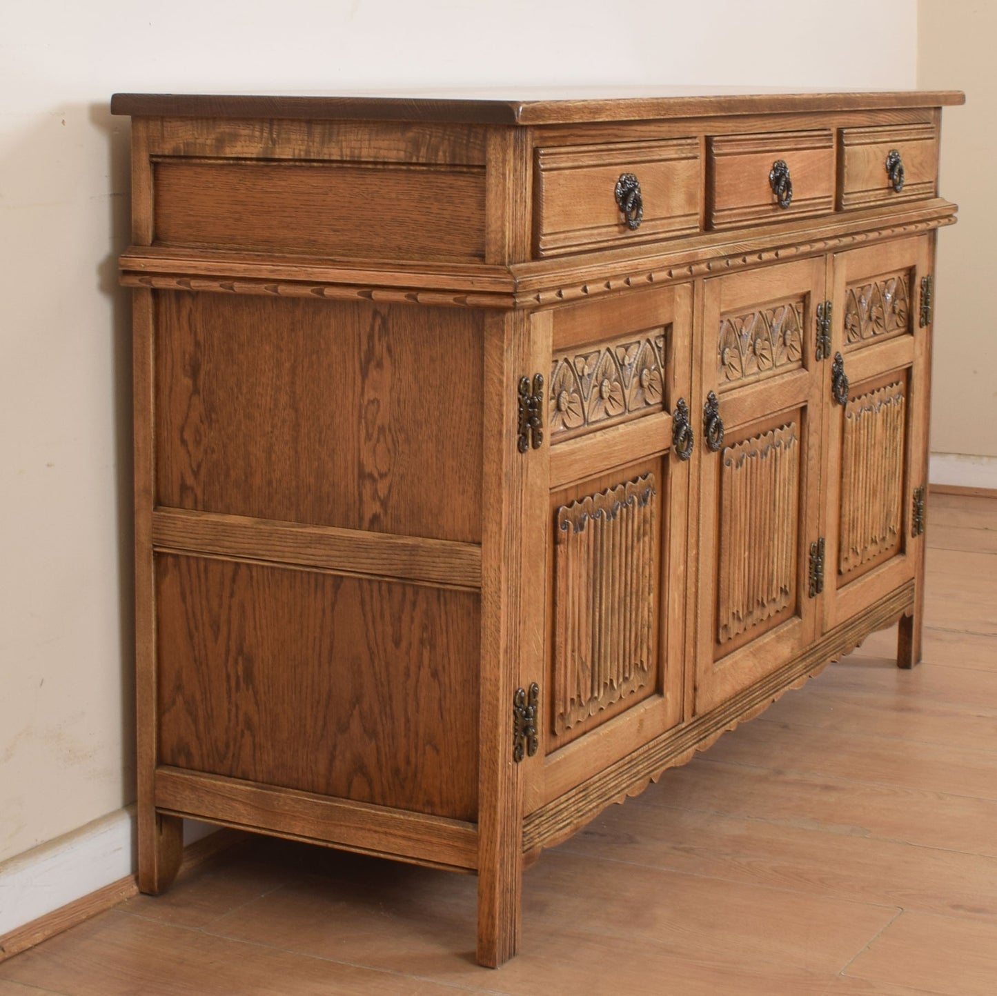 Old Charm Sideboard