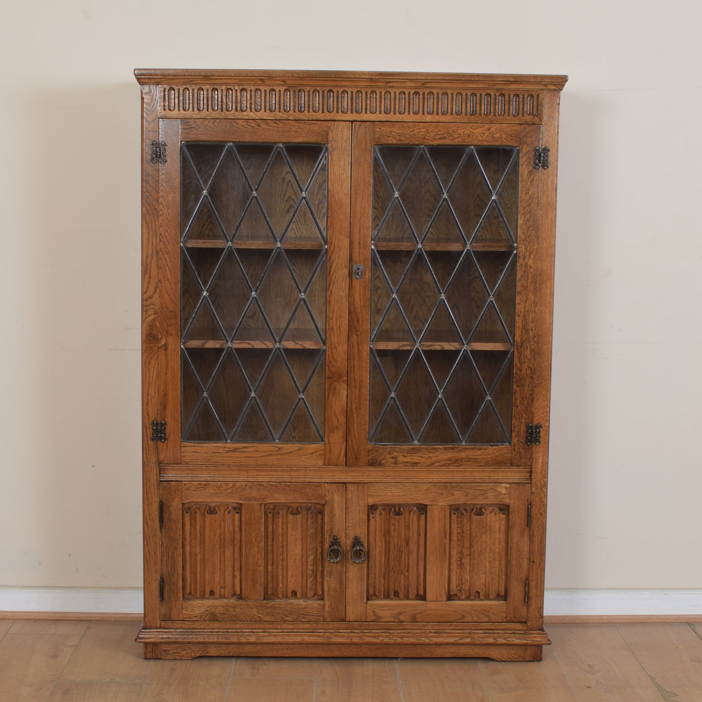 Linenfold Glazed Cabinet