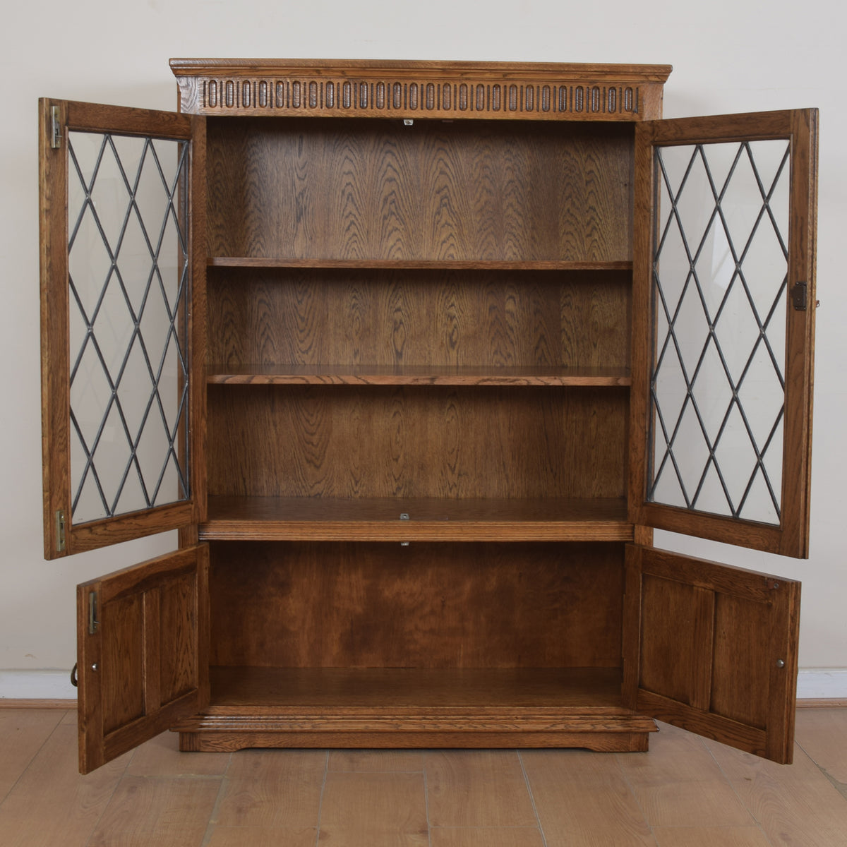 Linenfold Glazed Cabinet