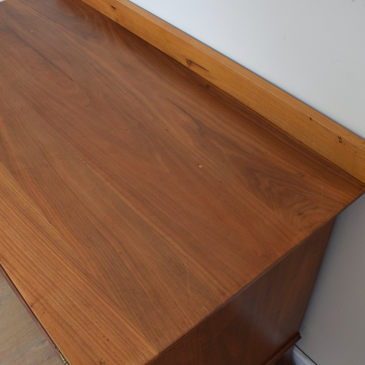 Arts and Crafts Mahogany Chest of Drawers.