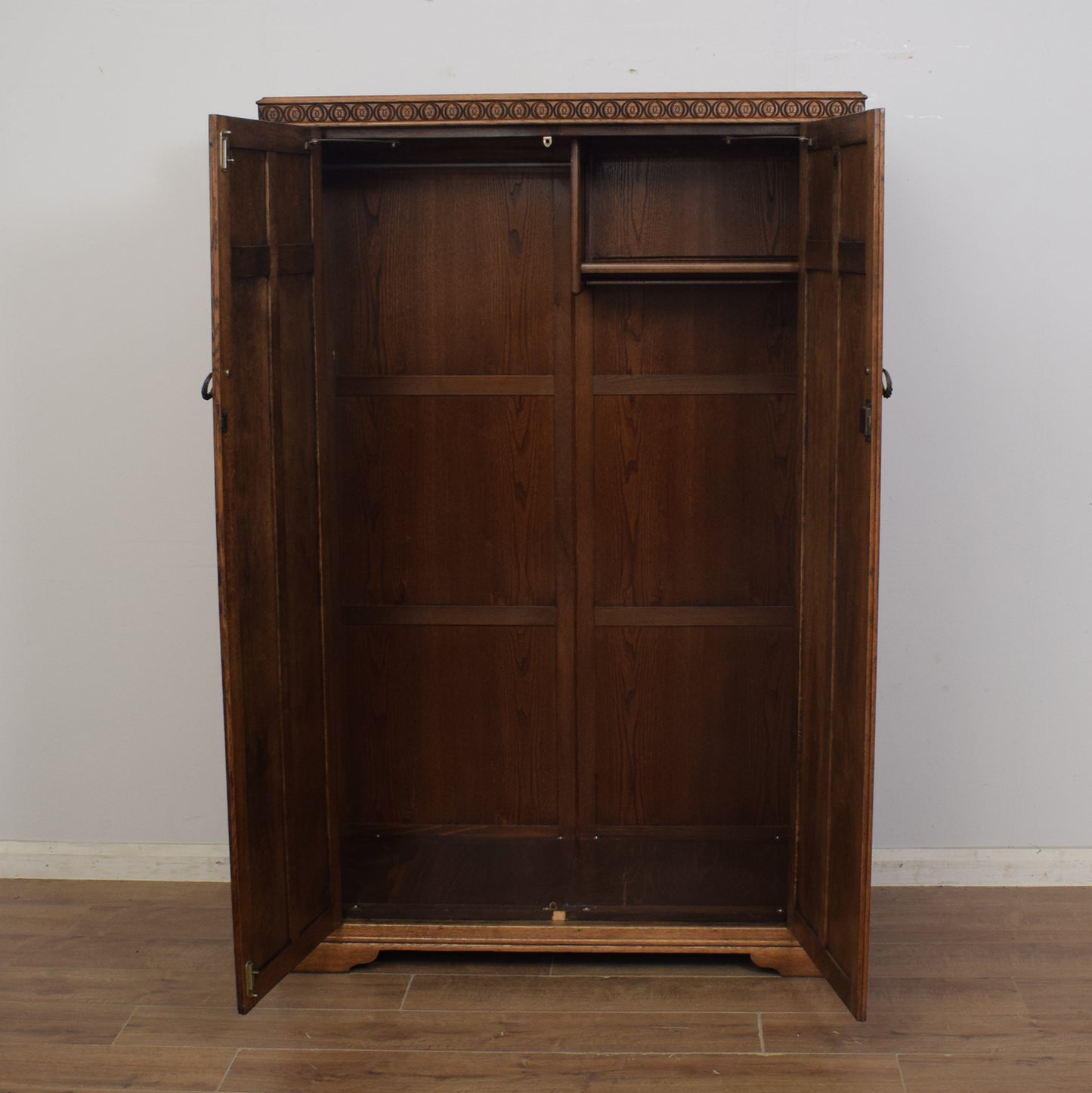 Traditional Oak Wardrobe