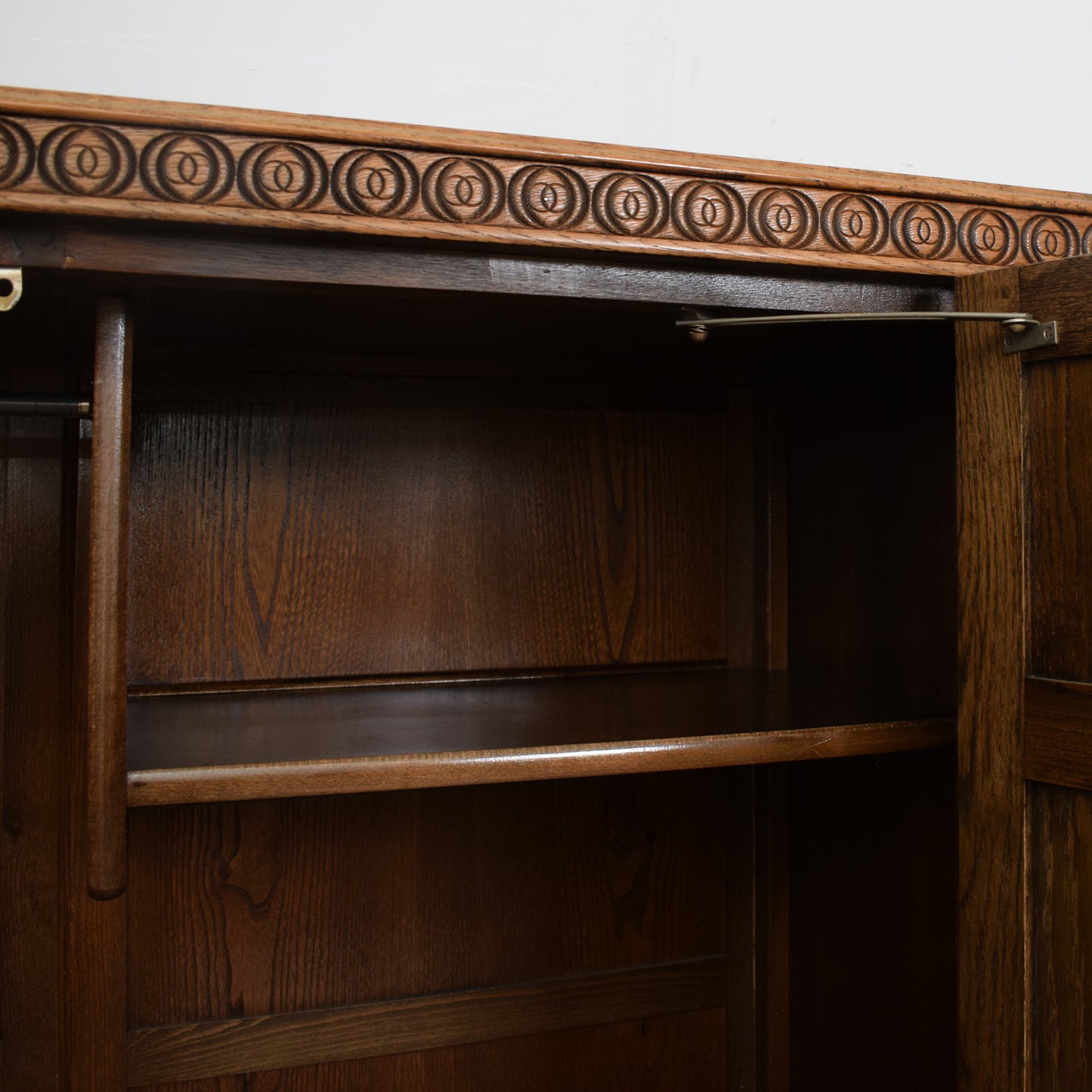 Traditional Oak Wardrobe