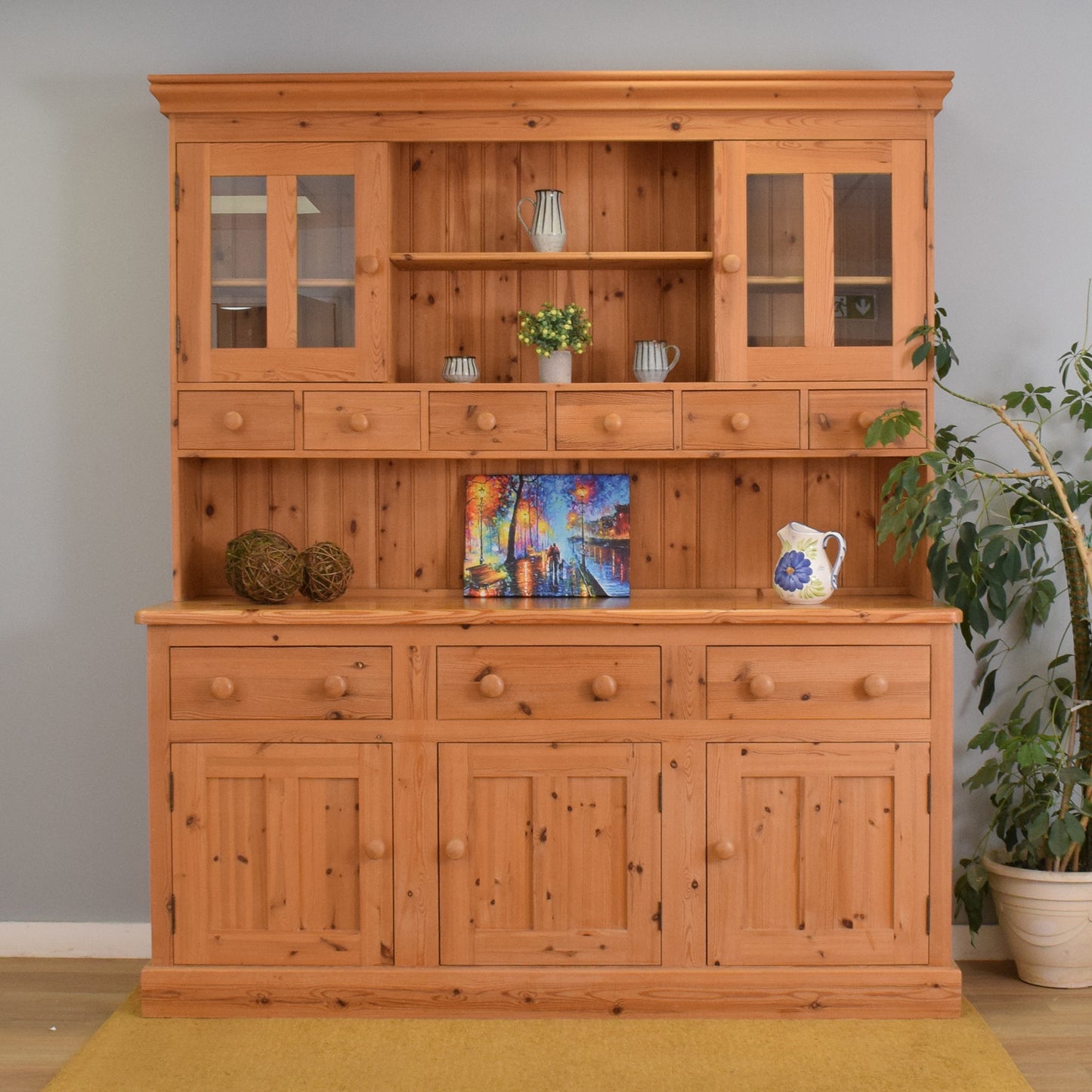 Large Pine Dresser