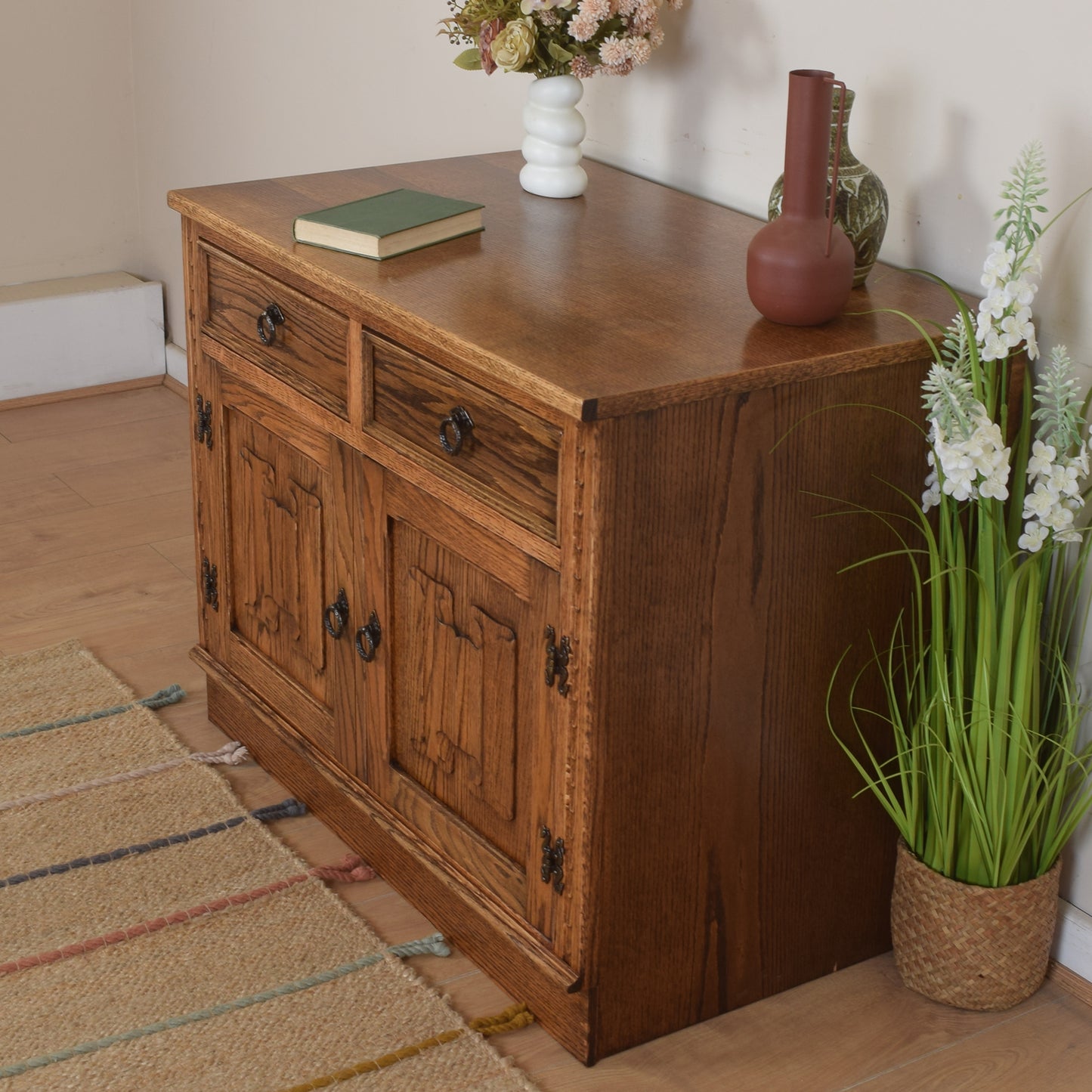 Jaycee Drawers & Cupboard