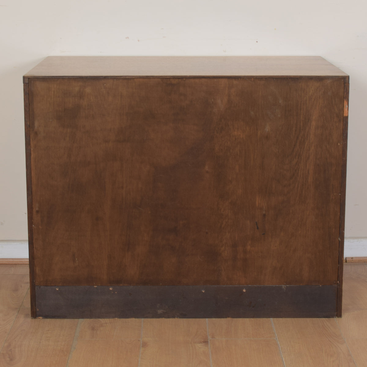 Jaycee Drawers & Cupboard