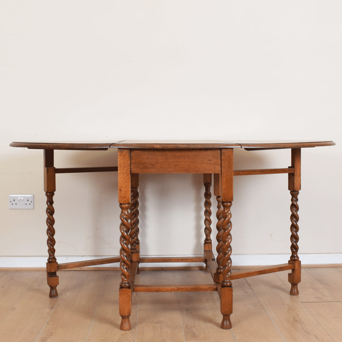Large Barley Twist Table
