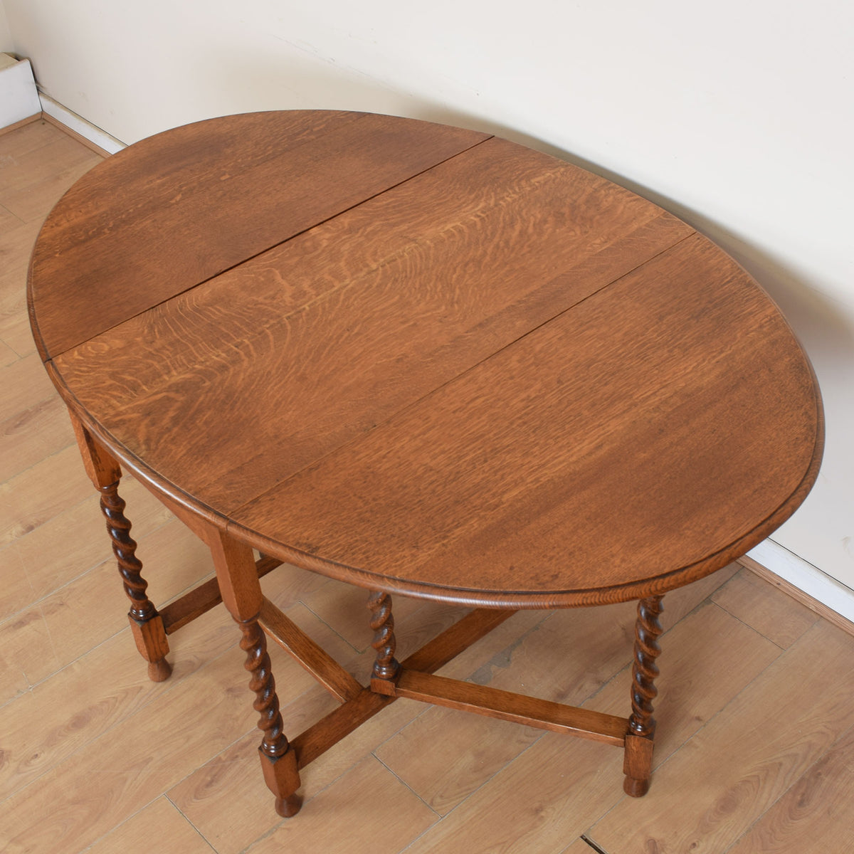 Large Barley Twist Table