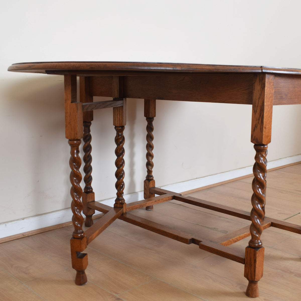 Large Barley Twist Table