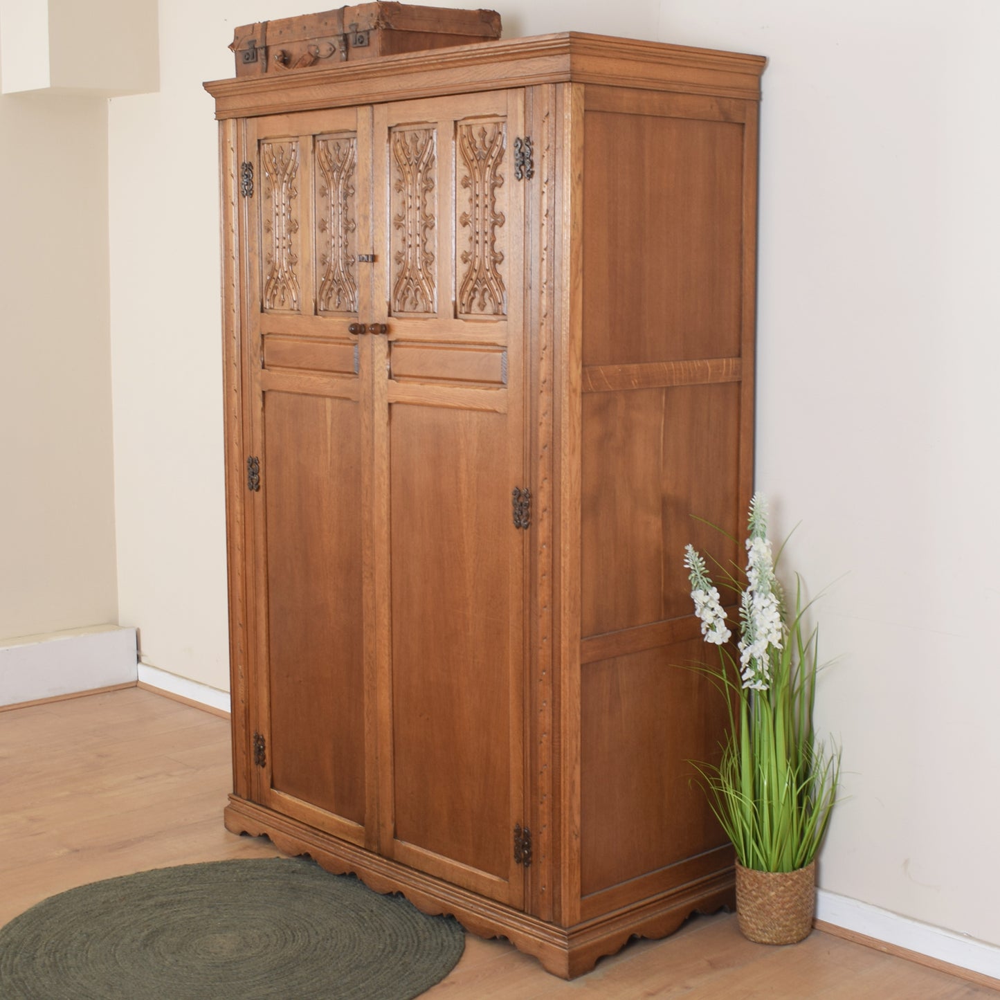 Large Old Charm Wardrobe