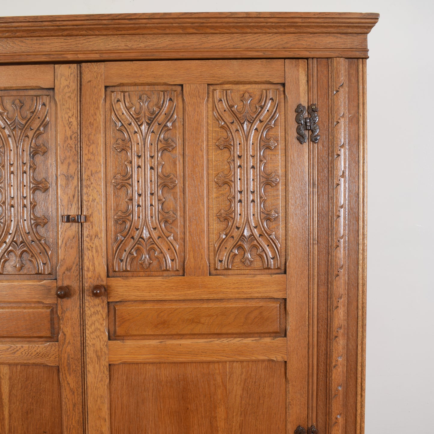 Large Old Charm Wardrobe