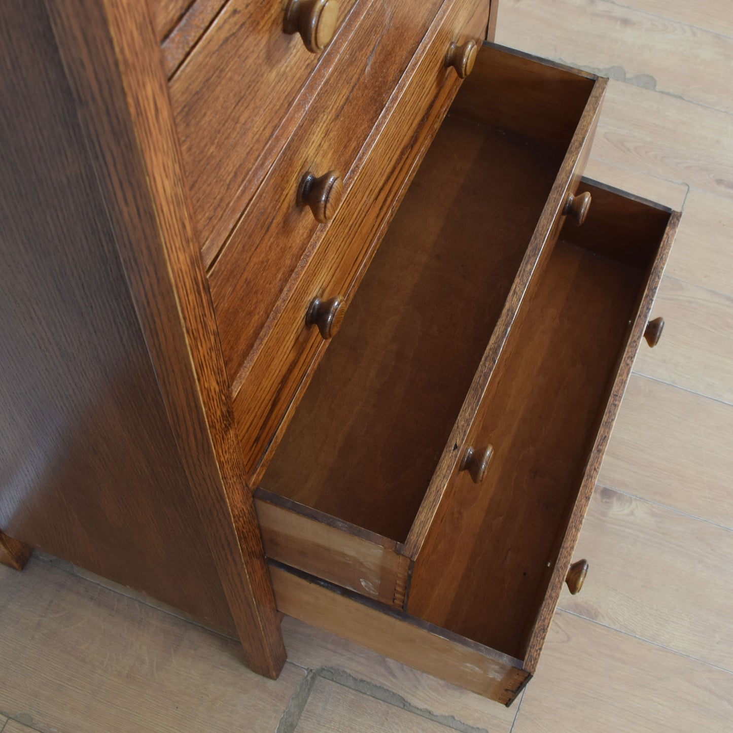 Tall Oak Chest Of Drawers