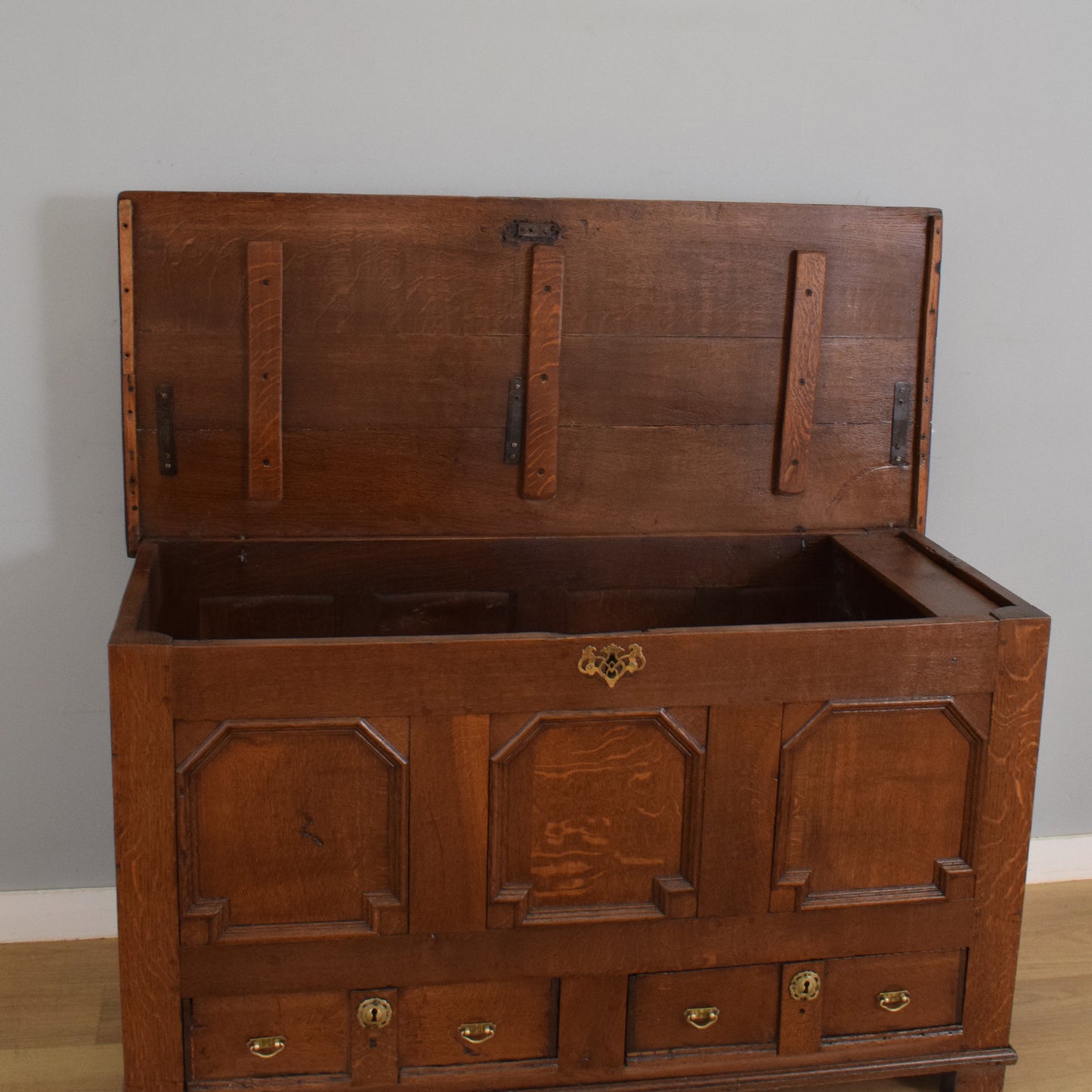 Antique Oak Mule Chest