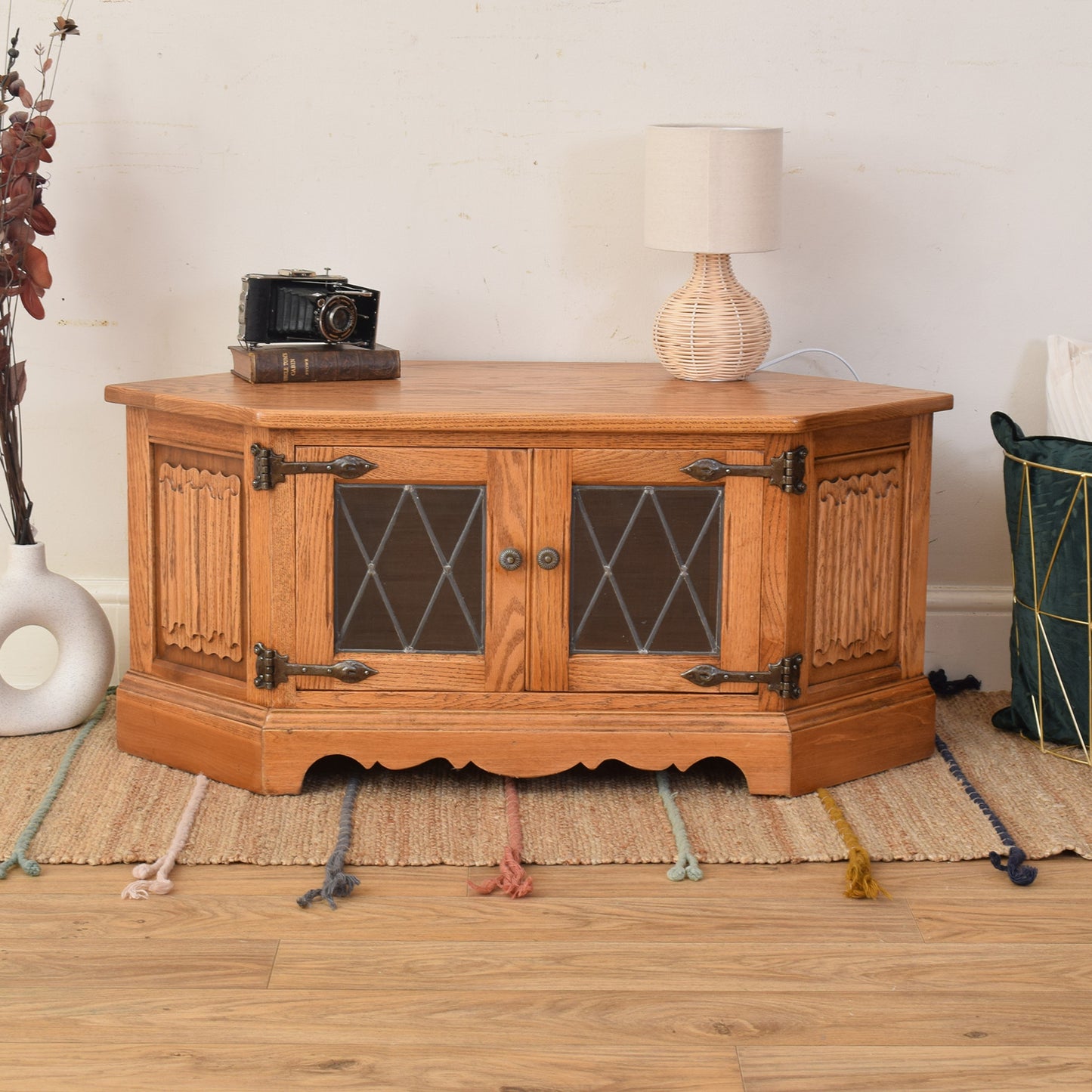 Old Charm TV Cabinet