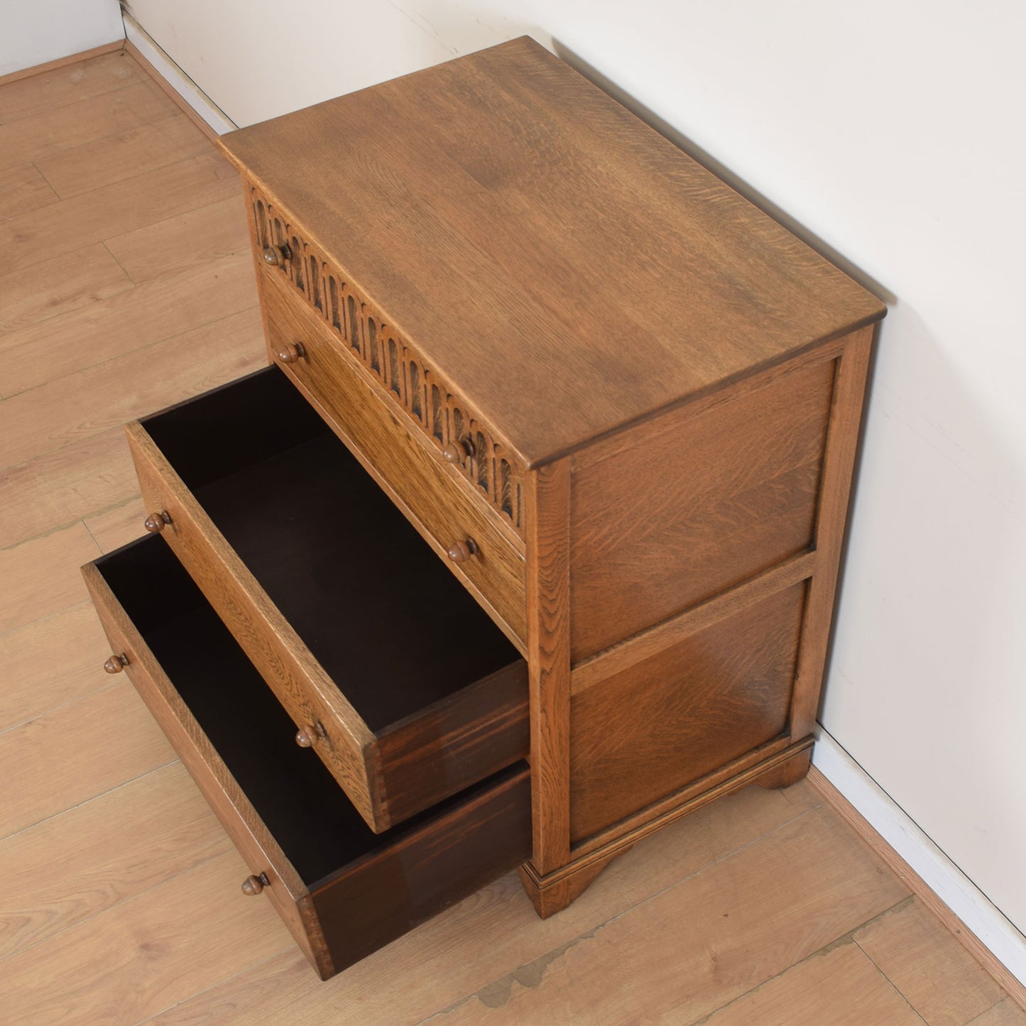 Oak Chest Of Drawers