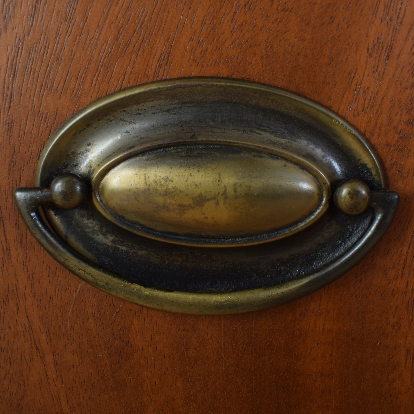 Mahogany Chest Of Drawers