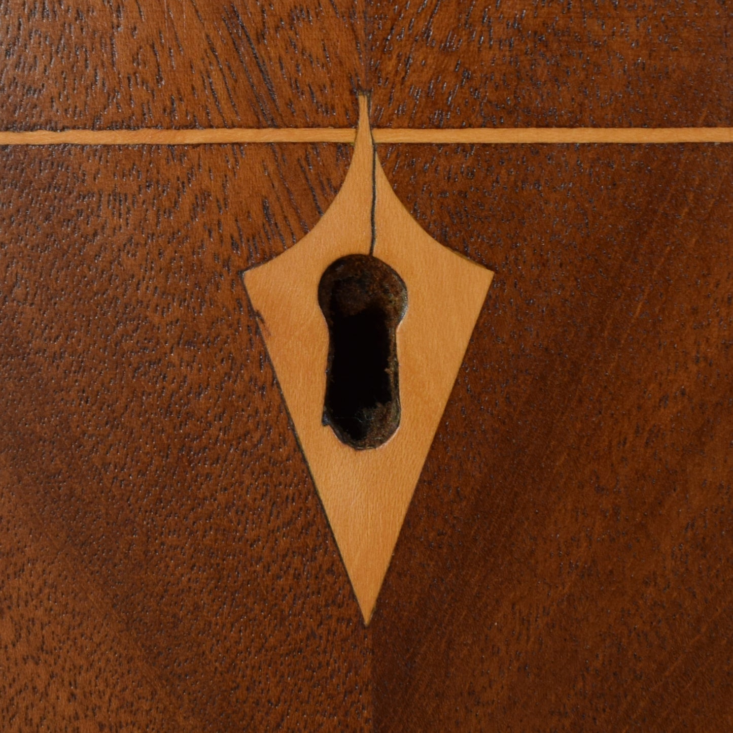 Mahogany Chest Of Drawers