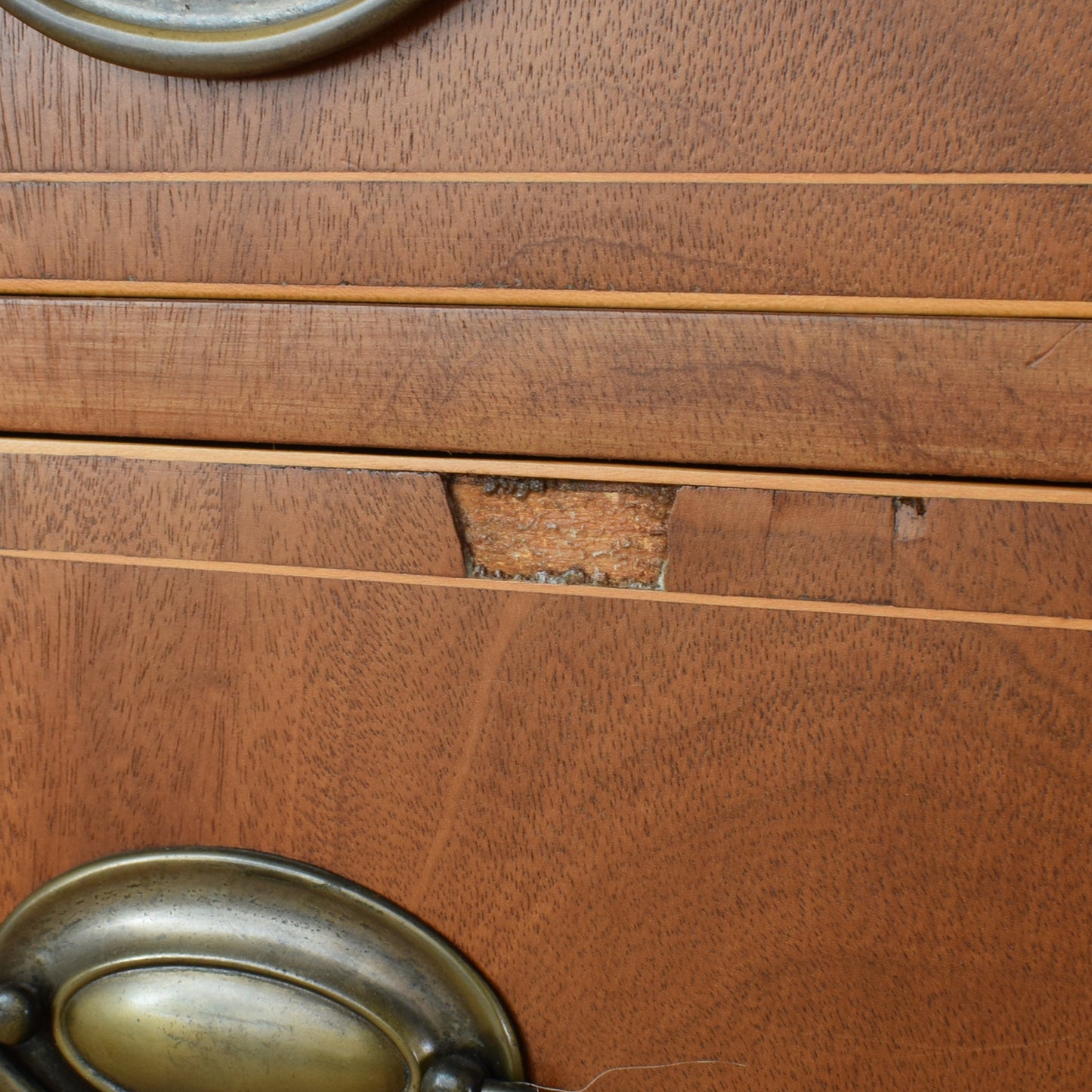 Mahogany Chest Of Drawers