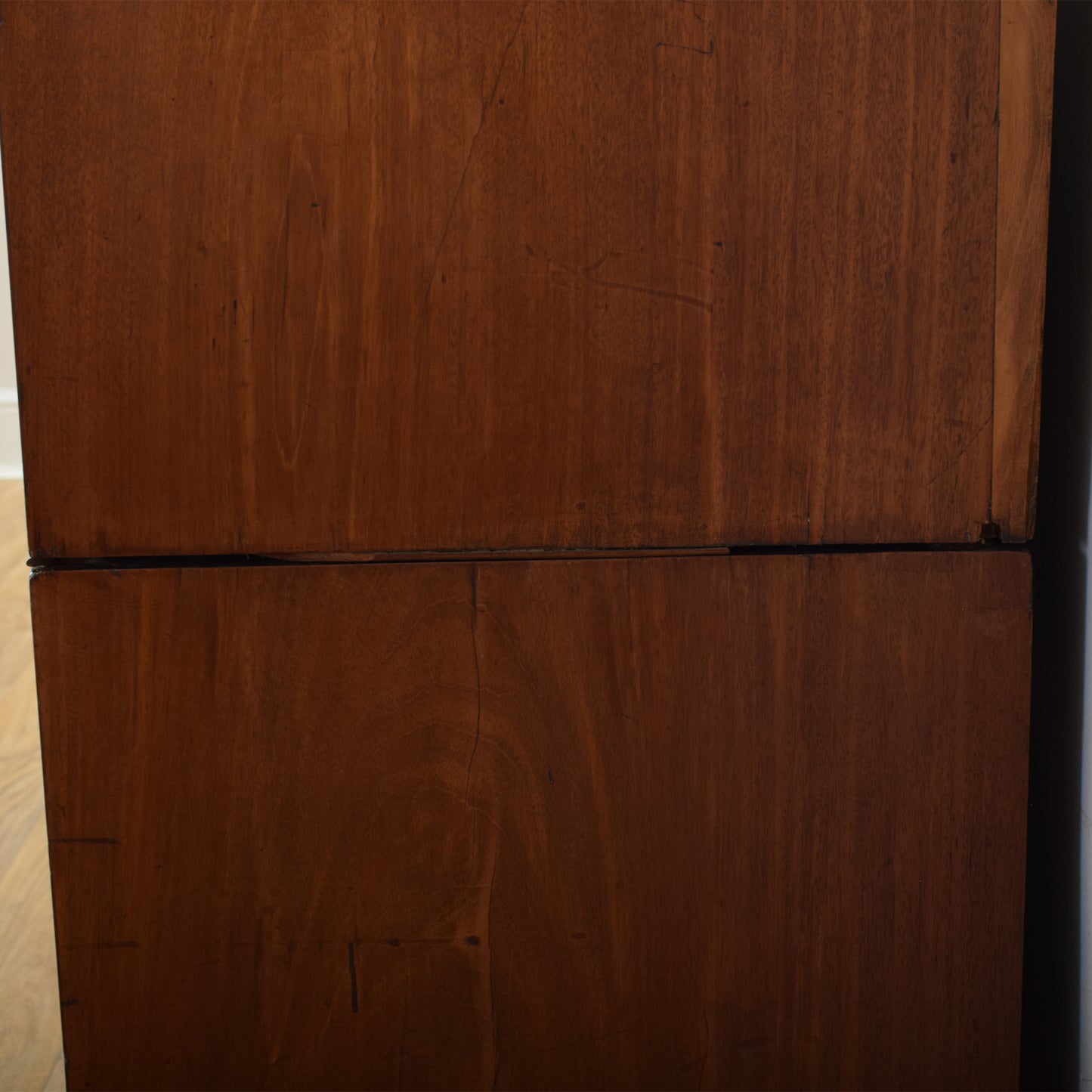 Mahogany Chest Of Drawers