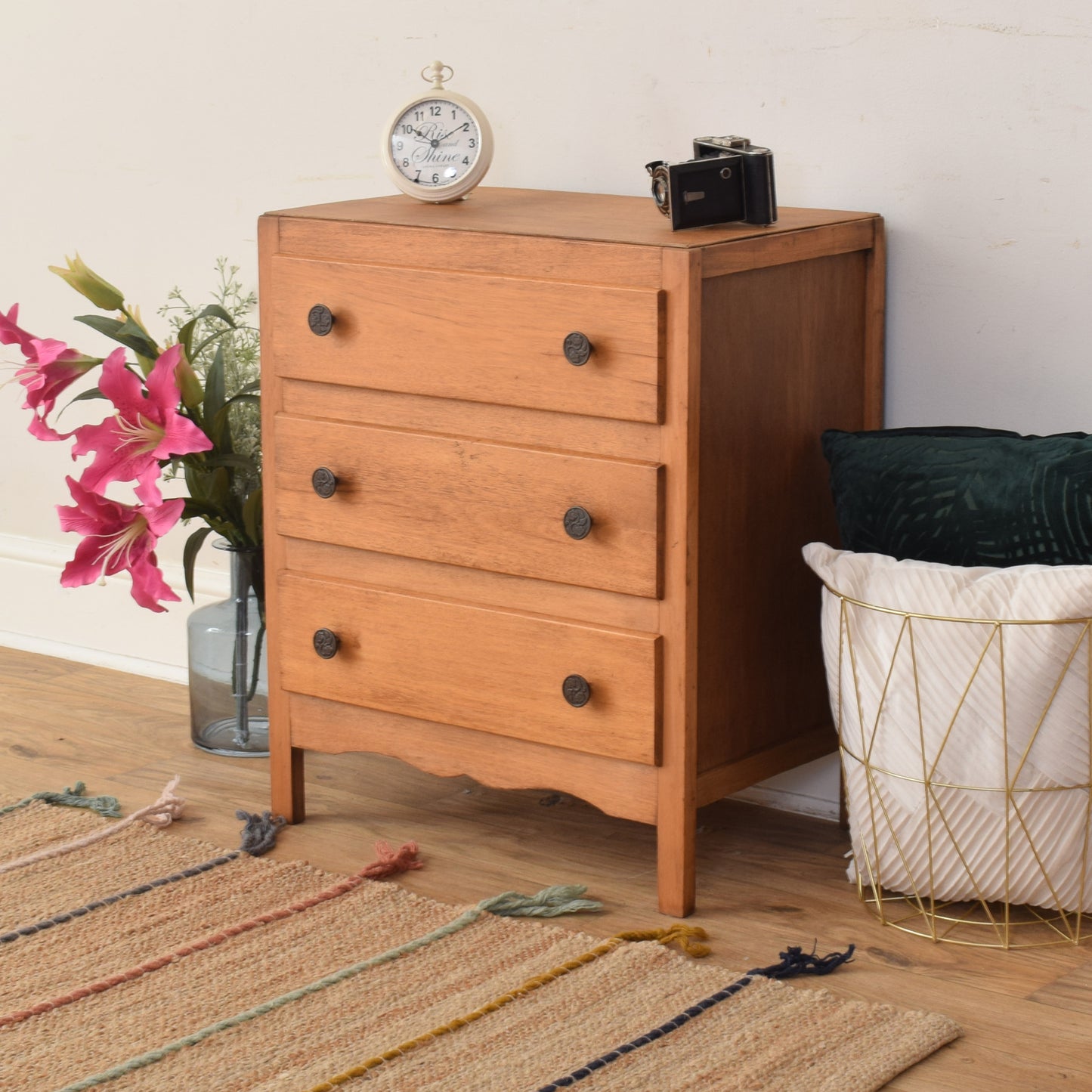 Oak Veneer Chest Of Drawers