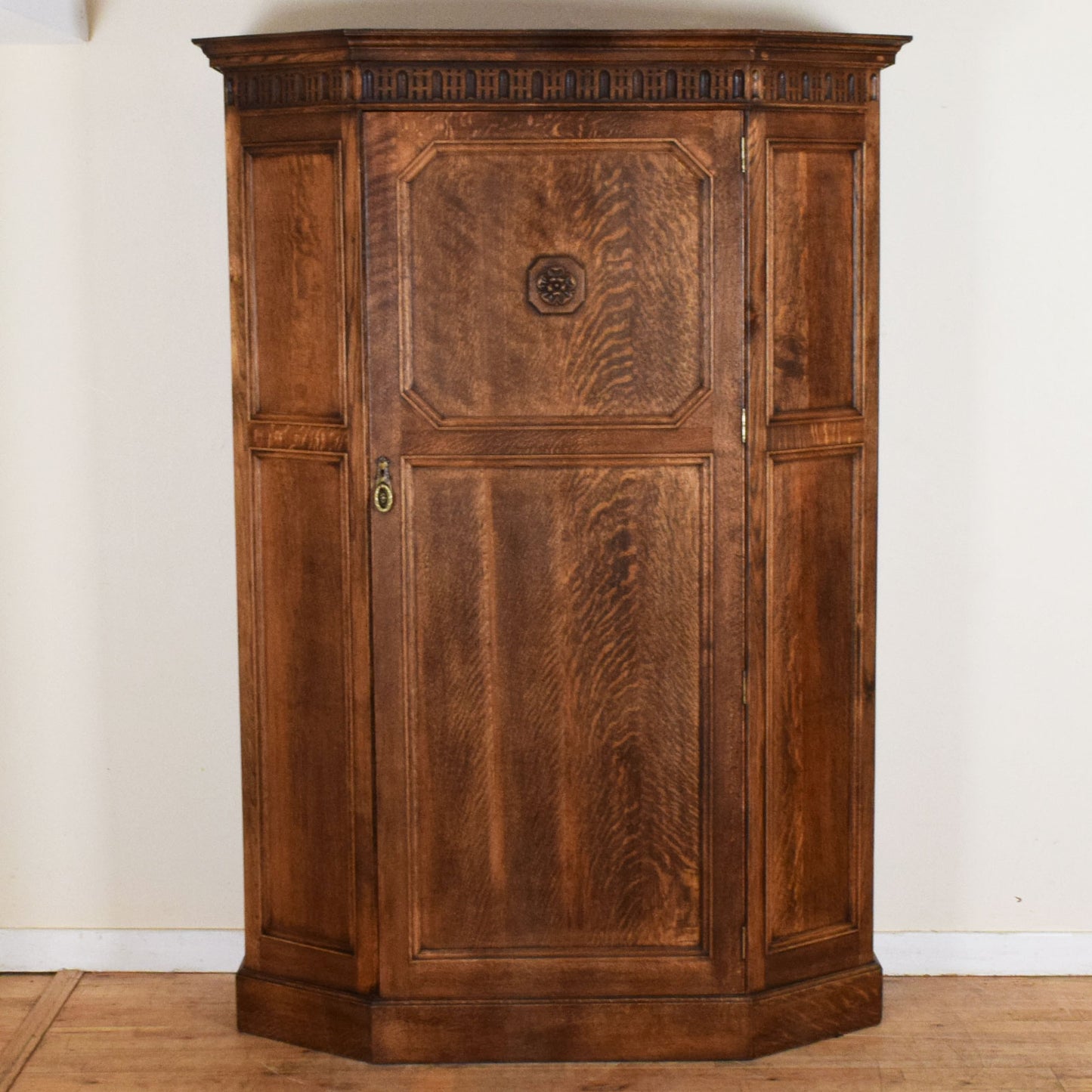 Carved Oak Hallrobe