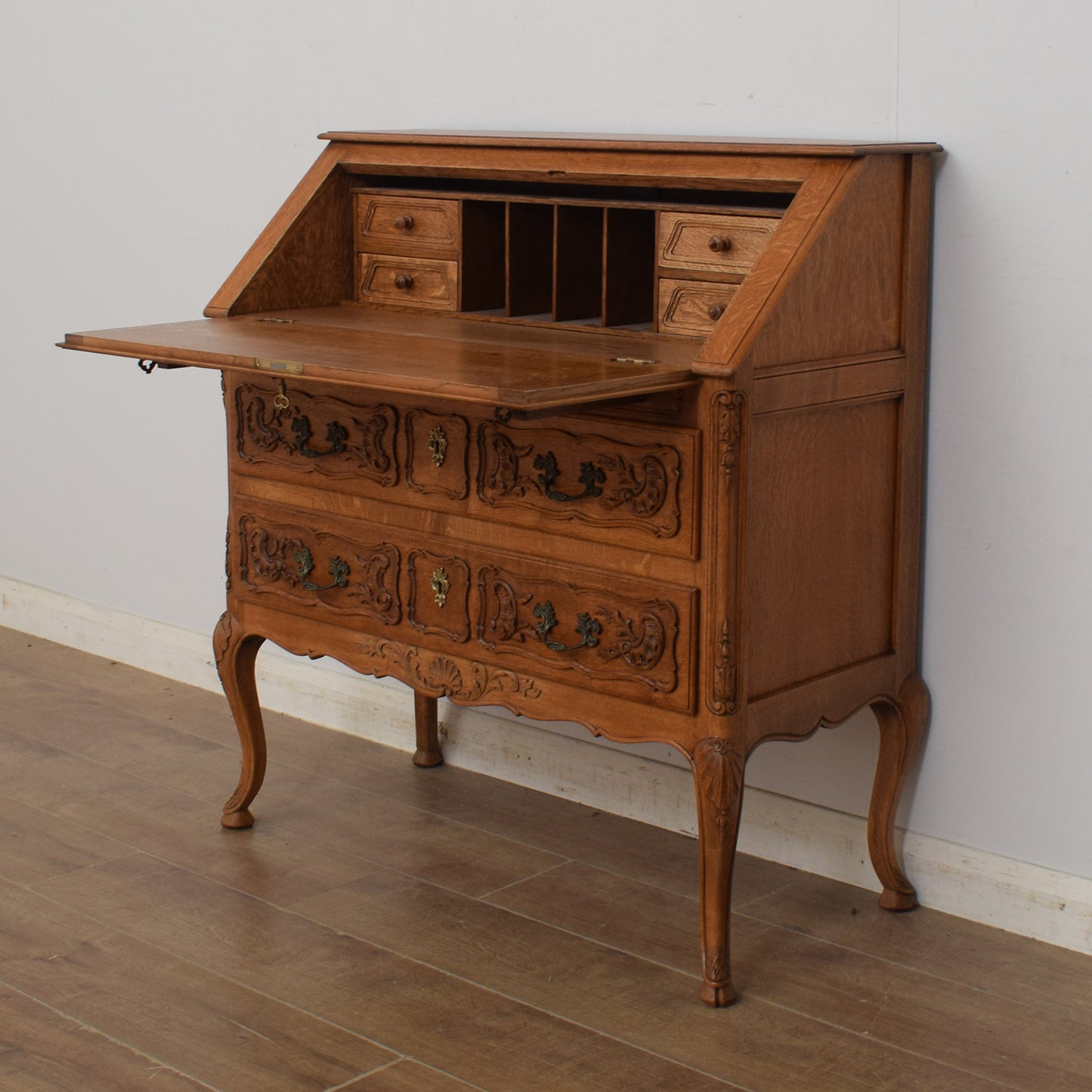 Restored French Bureau