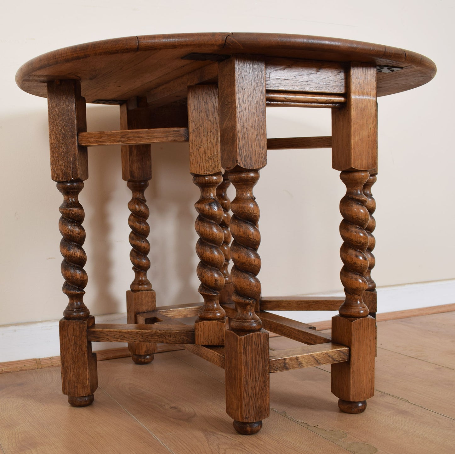 Barley-Twist Dropleaf Occasional Table